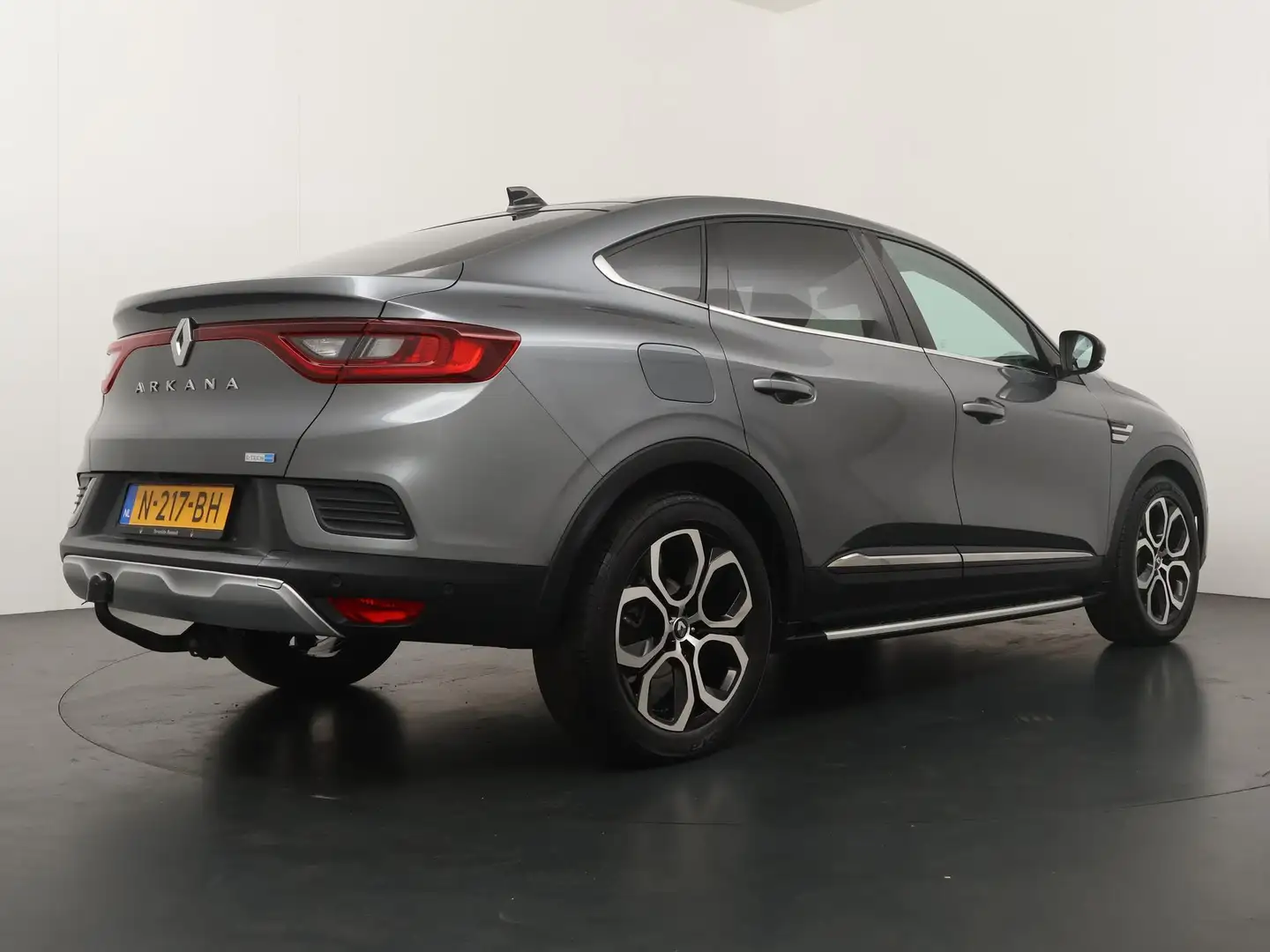 Renault Arkana 1.6 E-Tech Hybrid 145 Intens | Pack Parking | Easy Gris - 2