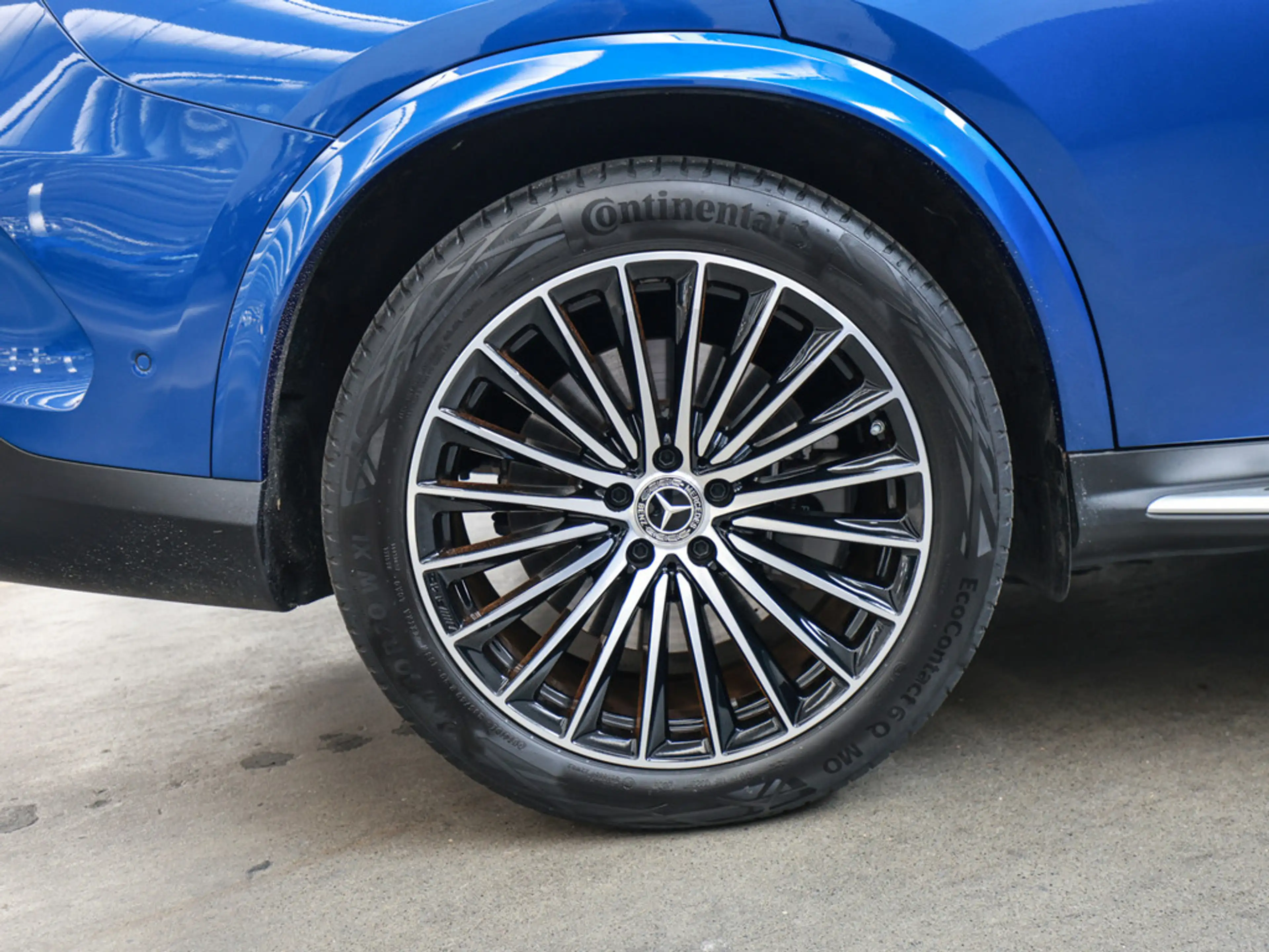 Mercedes-Benz GLC 400 e 4M Coupé AMG Sport Premium+ NIGHT — photo 9