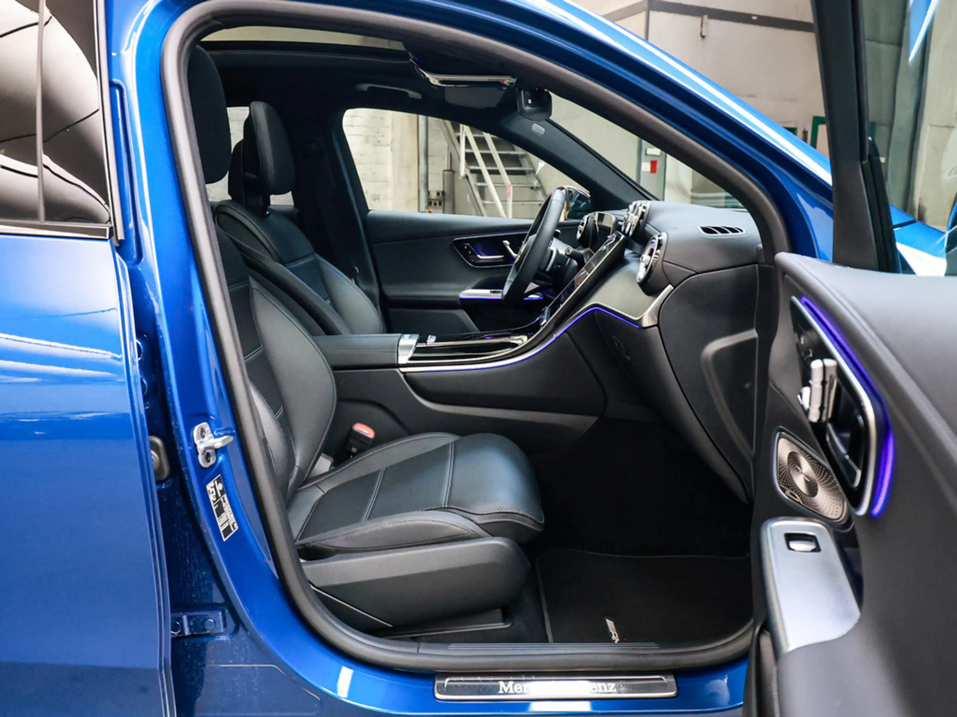 Mercedes-Benz GLC 400 e 4M Coupé AMG Sport Premium+ NIGHT — photo 4