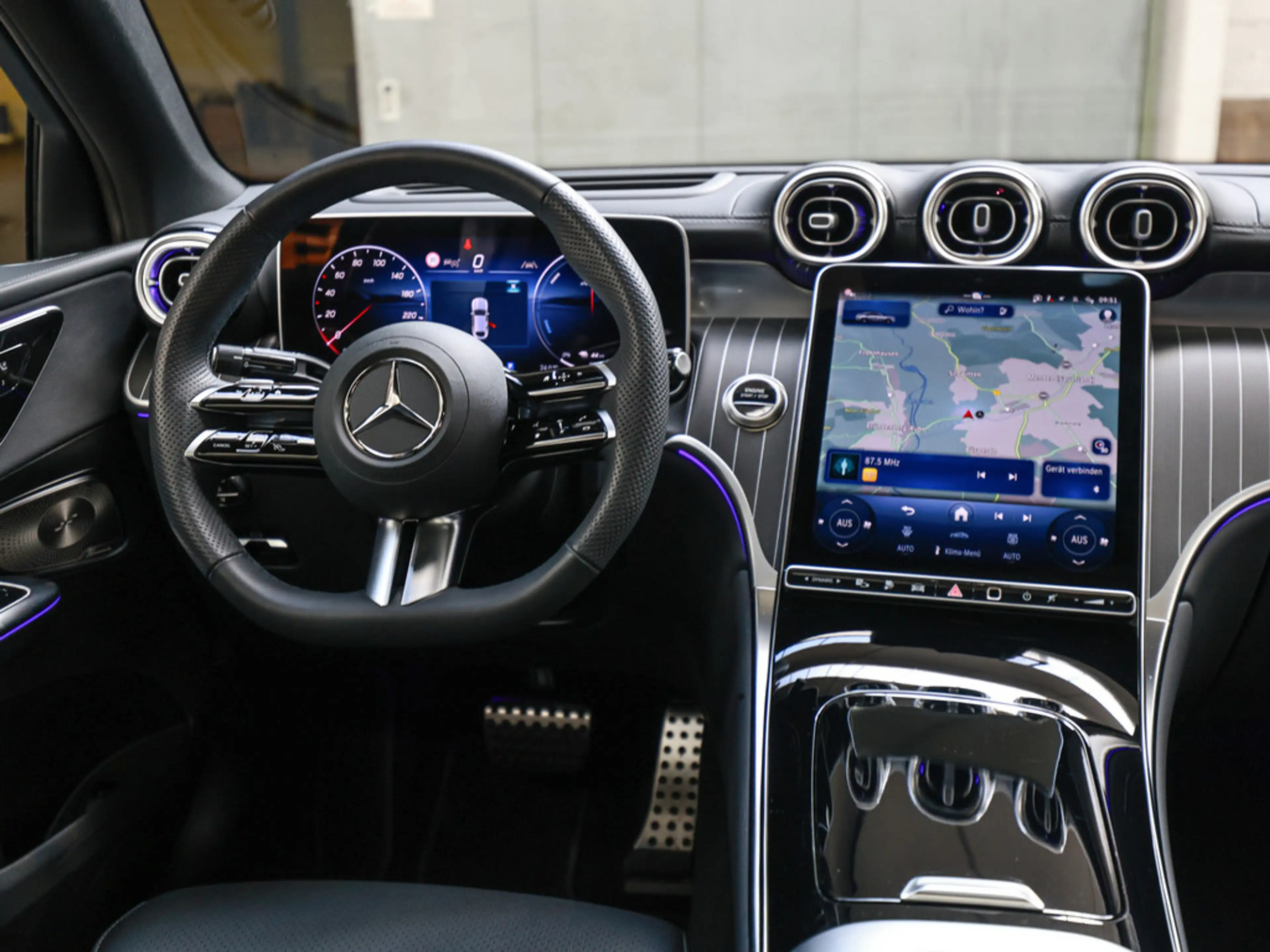 Mercedes-Benz GLC 400 e 4M Coupé AMG Sport Premium+ NIGHT — photo 11