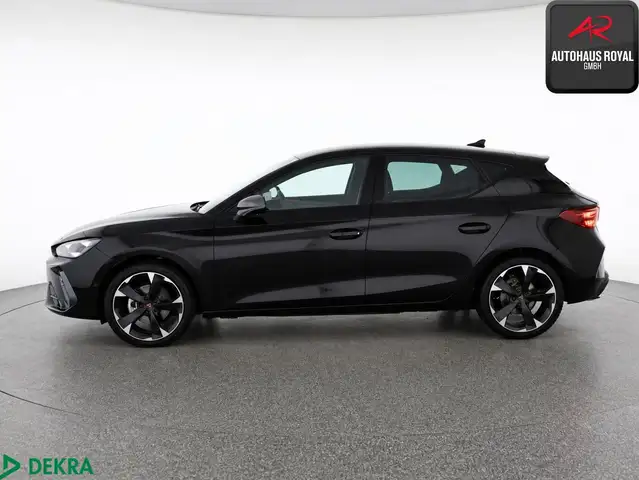 Cupra Leon view 2