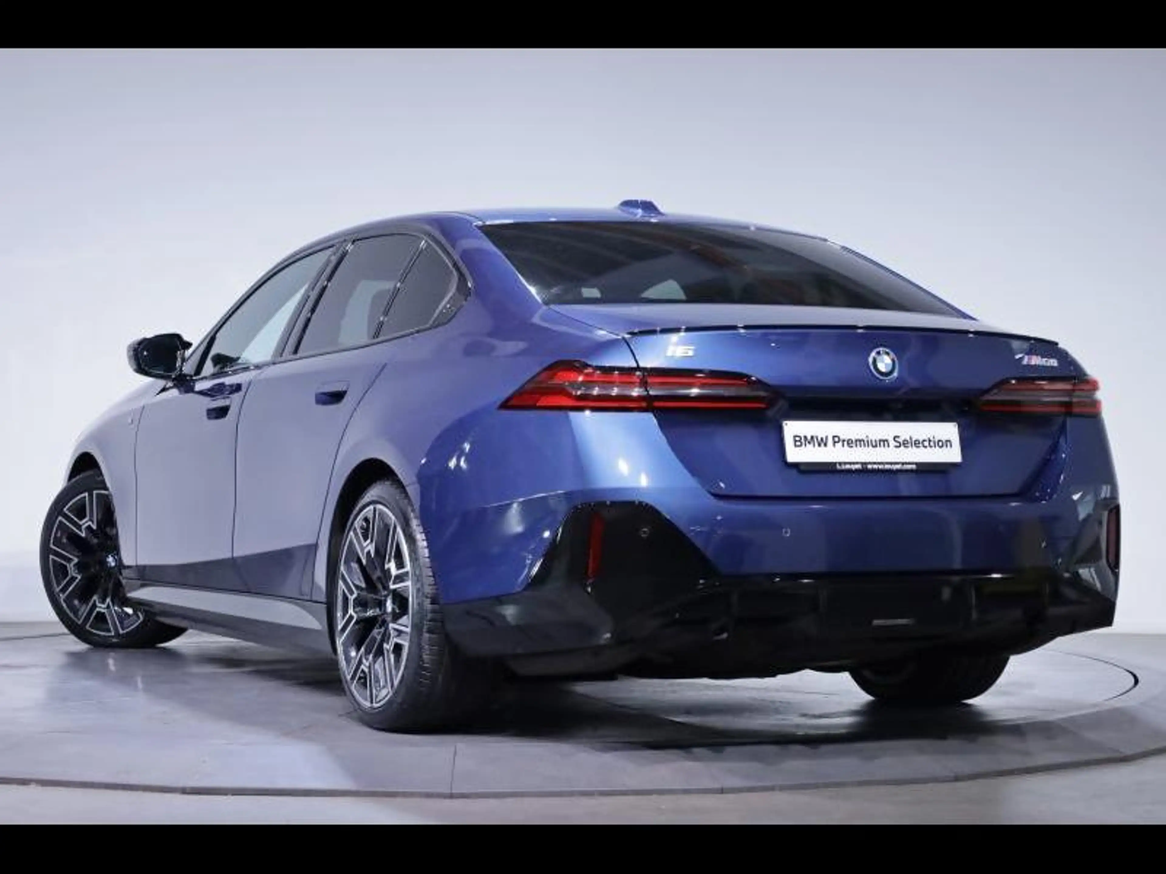 BMW i5 M60 xDrive Berline Kit M Sport — photo 5