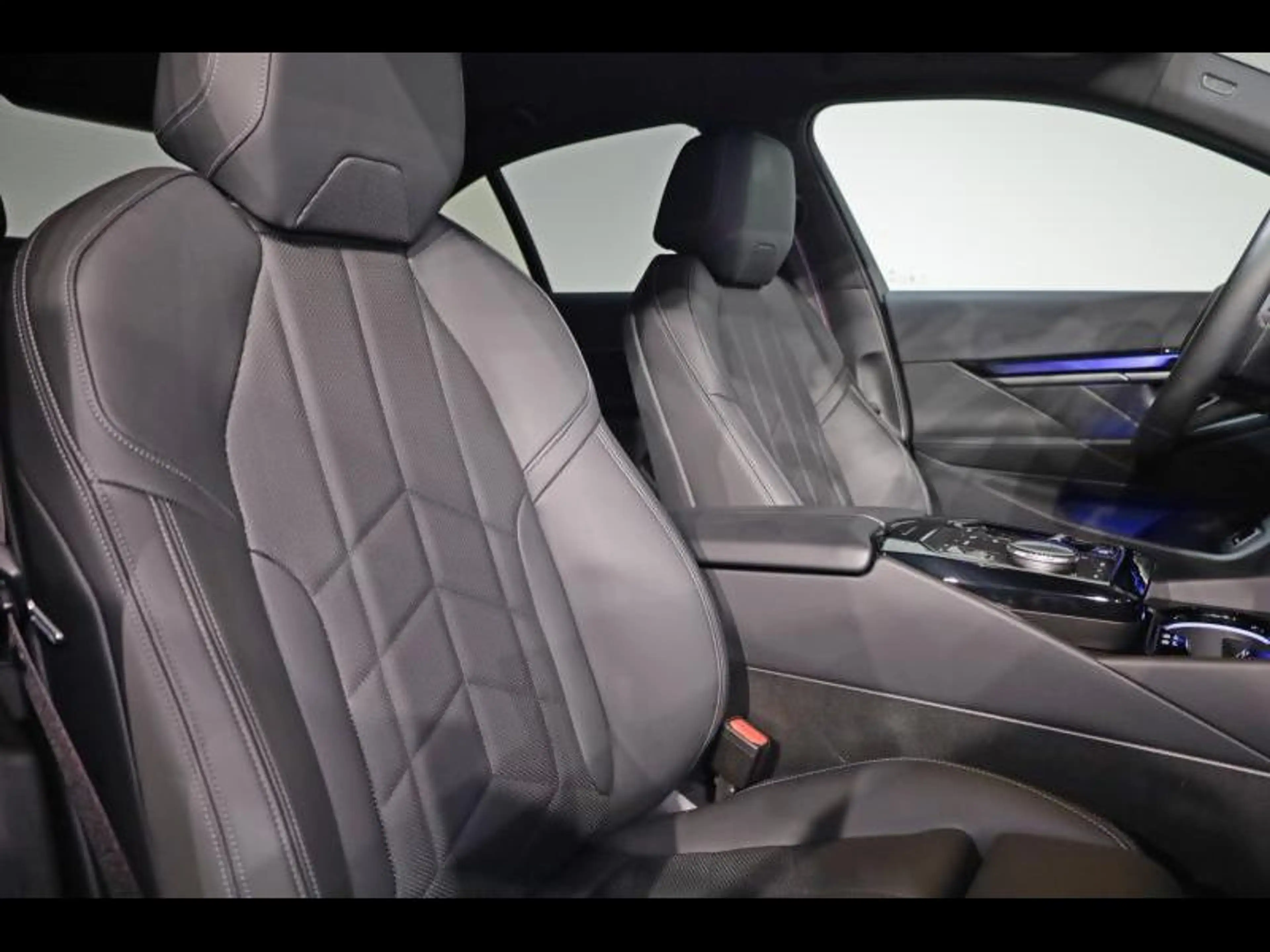 BMW i5 M60 xDrive Berline Kit M Sport — photo 11