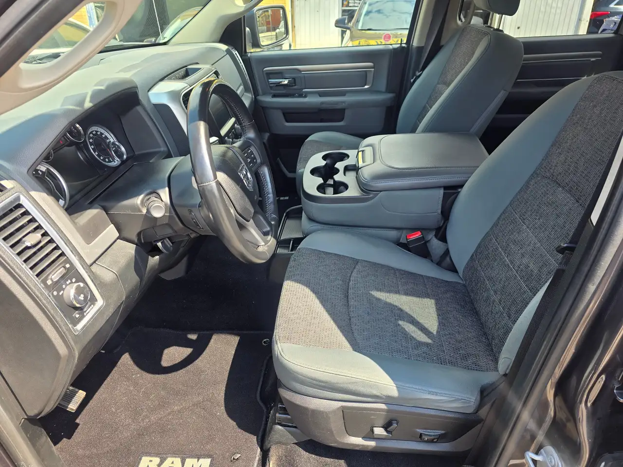RAM 1500 photo RAM 1500