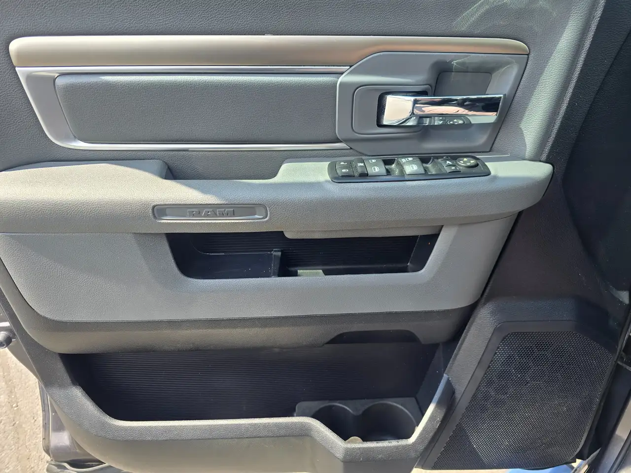 RAM 1500 photo RAM 1500