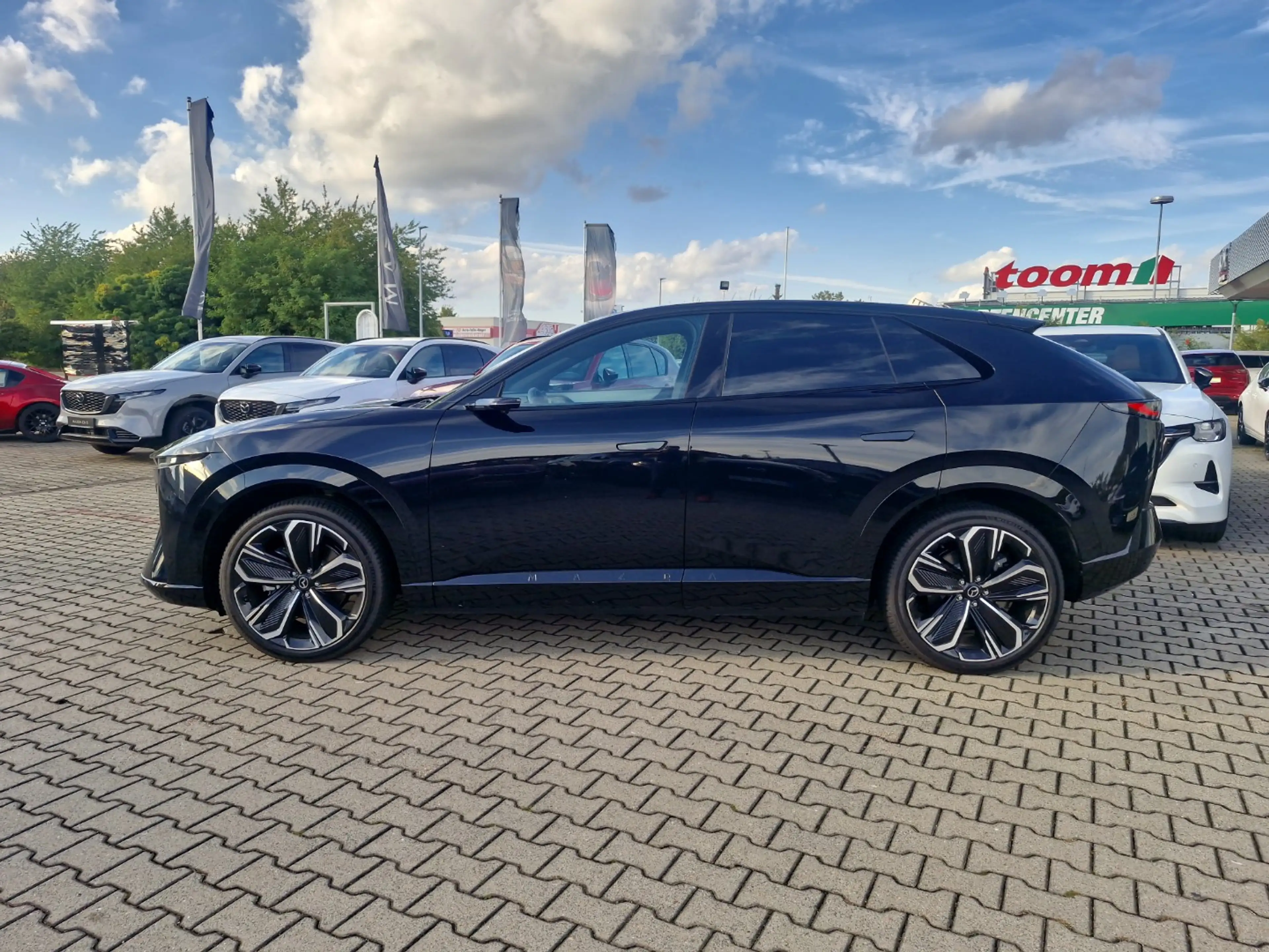 Mazda CX-6e EV 258ps TAKUMI PLUS — photo 4