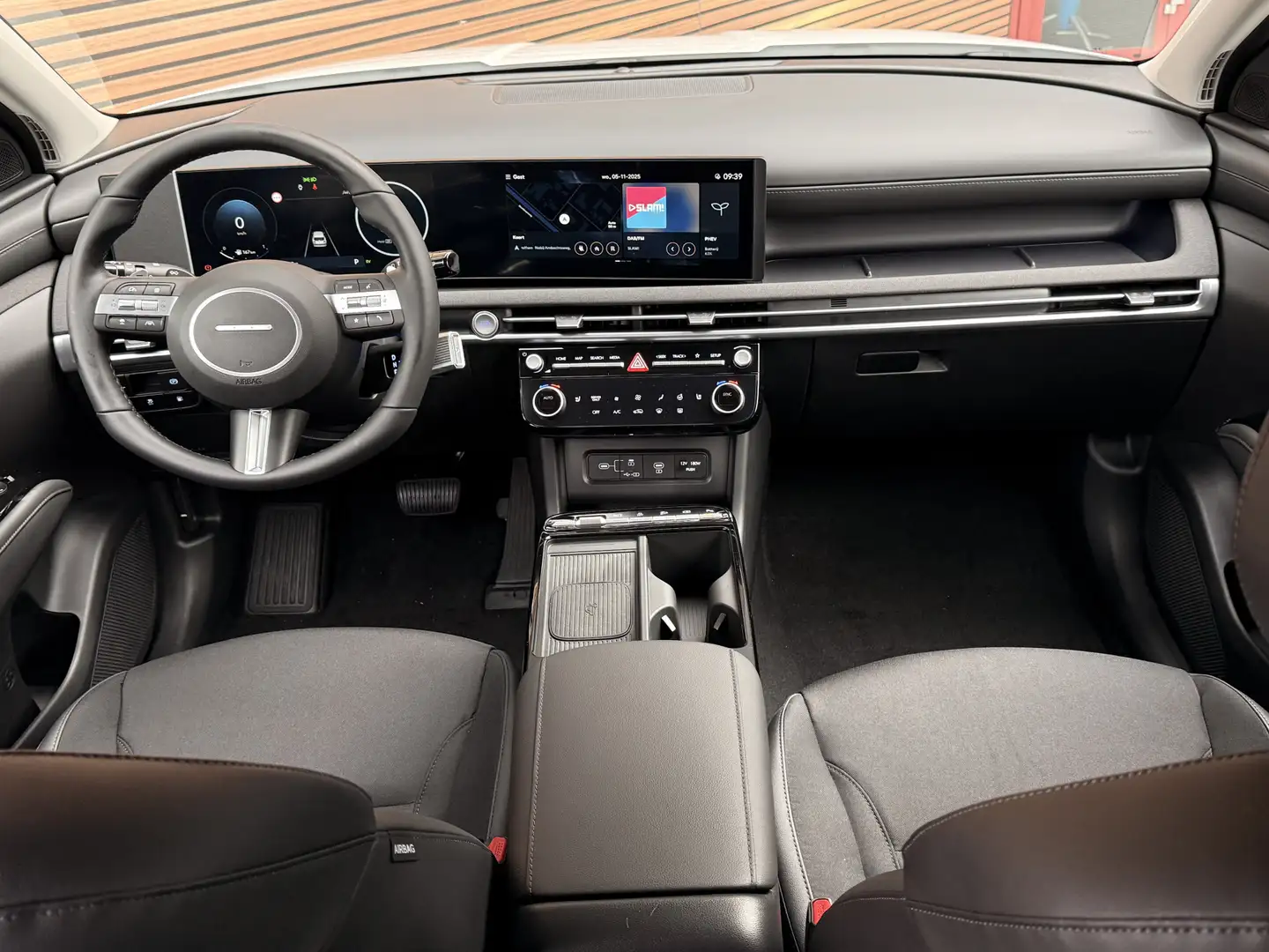 Hyundai TUCSON 1.6 T-GDI PHEV Comfort Smart Cruise control adapti Bianco - 2