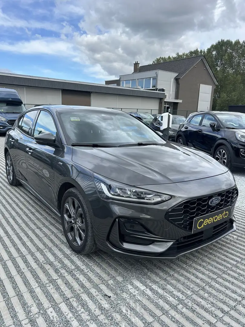 Ford Focus EcoBoost mHEV ST-Line Grijs - 1