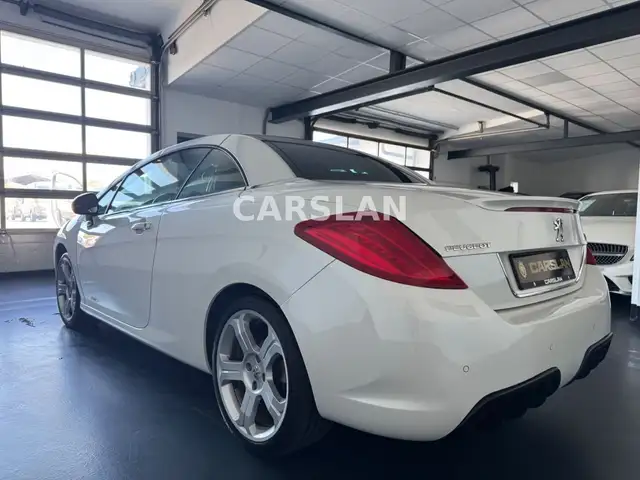 Peugeot 308 view 13