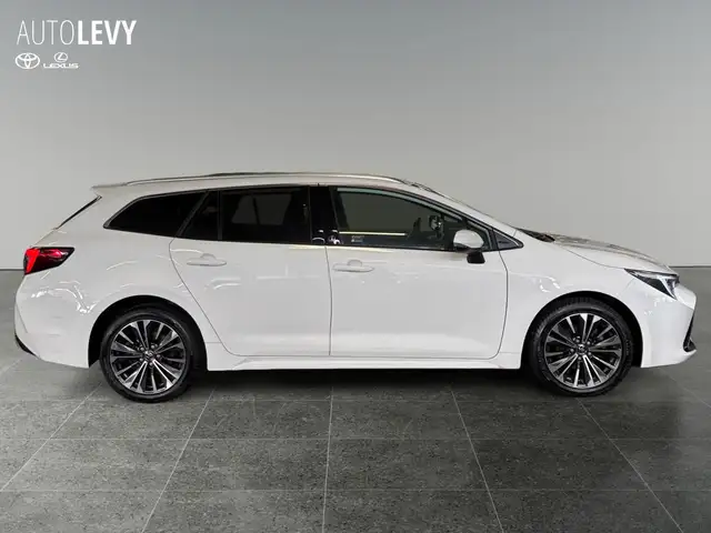 Toyota Corolla view 7