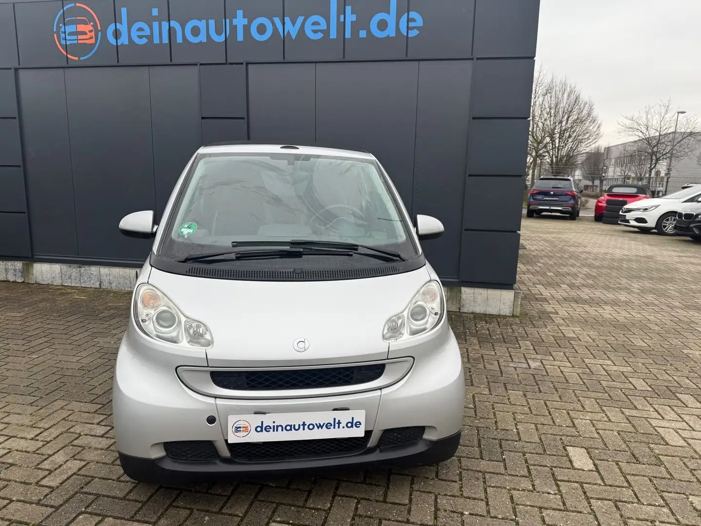 smart forTwo fortwo Cabrio *Automatik Silber - 2