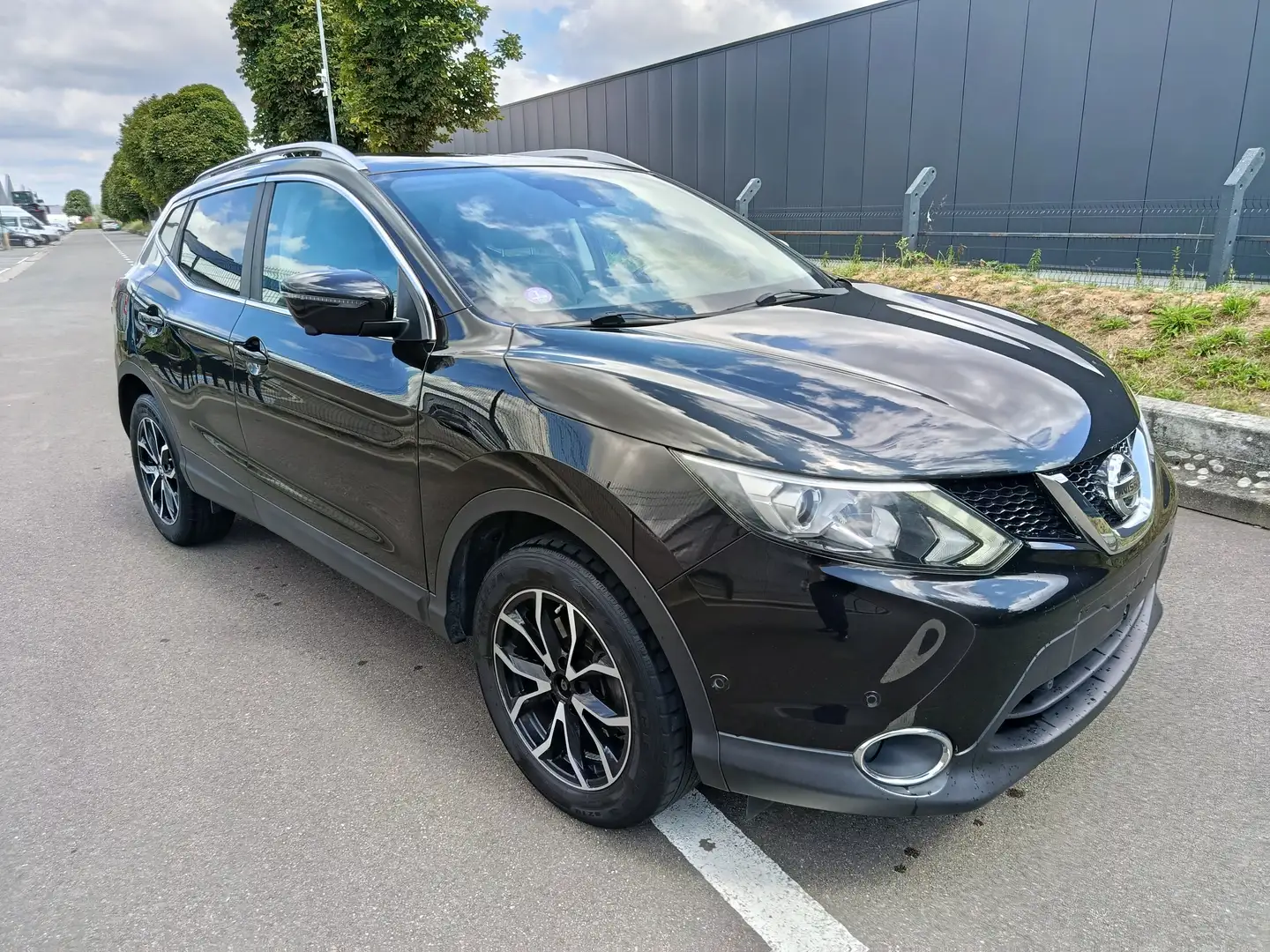 Nissan Qashqai Qashqai 1.2 DIG-T 2WD Connect Edition Noir - 2