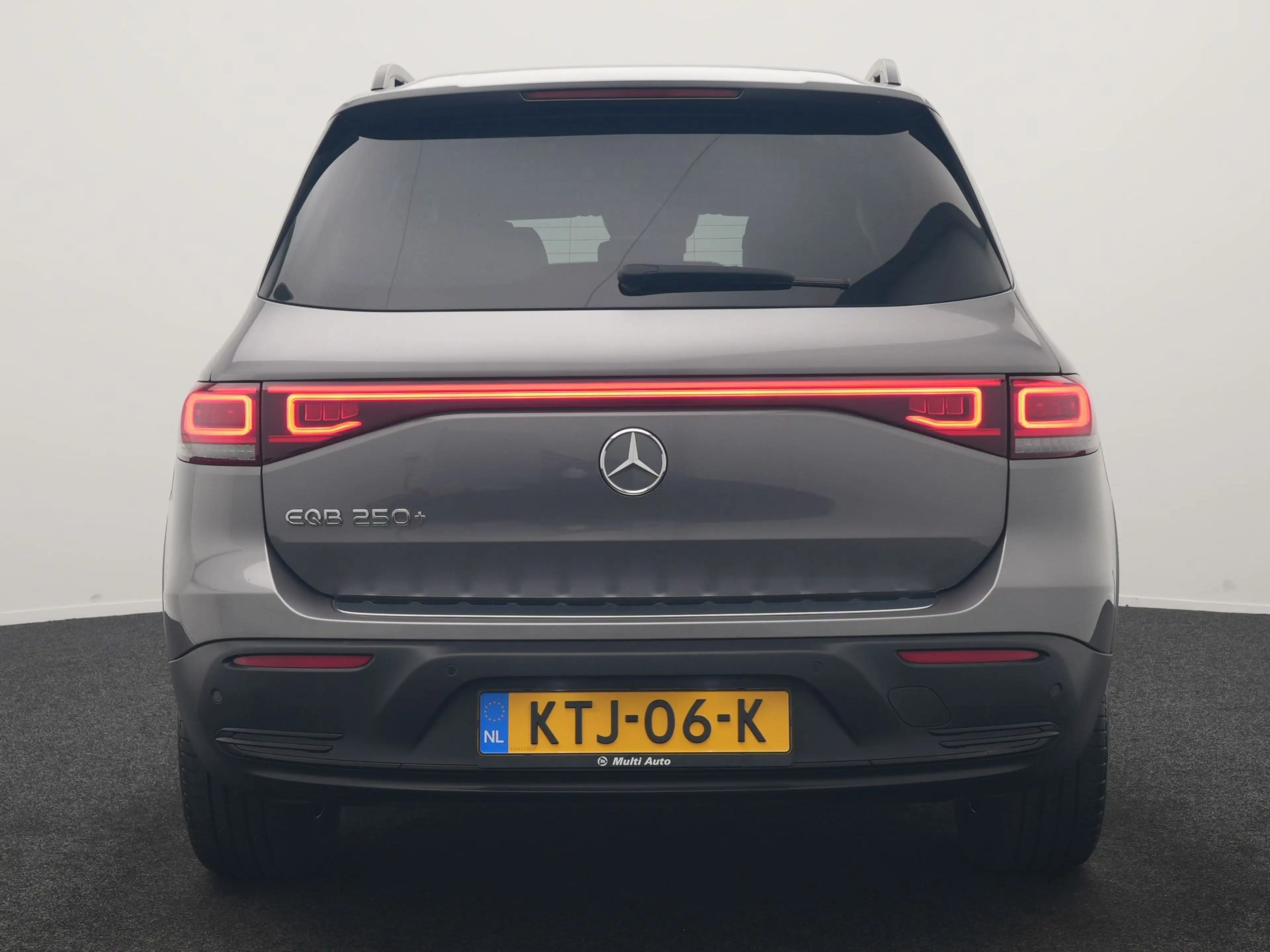 Mercedes-Benz EQB 250 250+ Luxury Line 74 kWh 191pk Dealer O.H | Adaptiv — photo 18