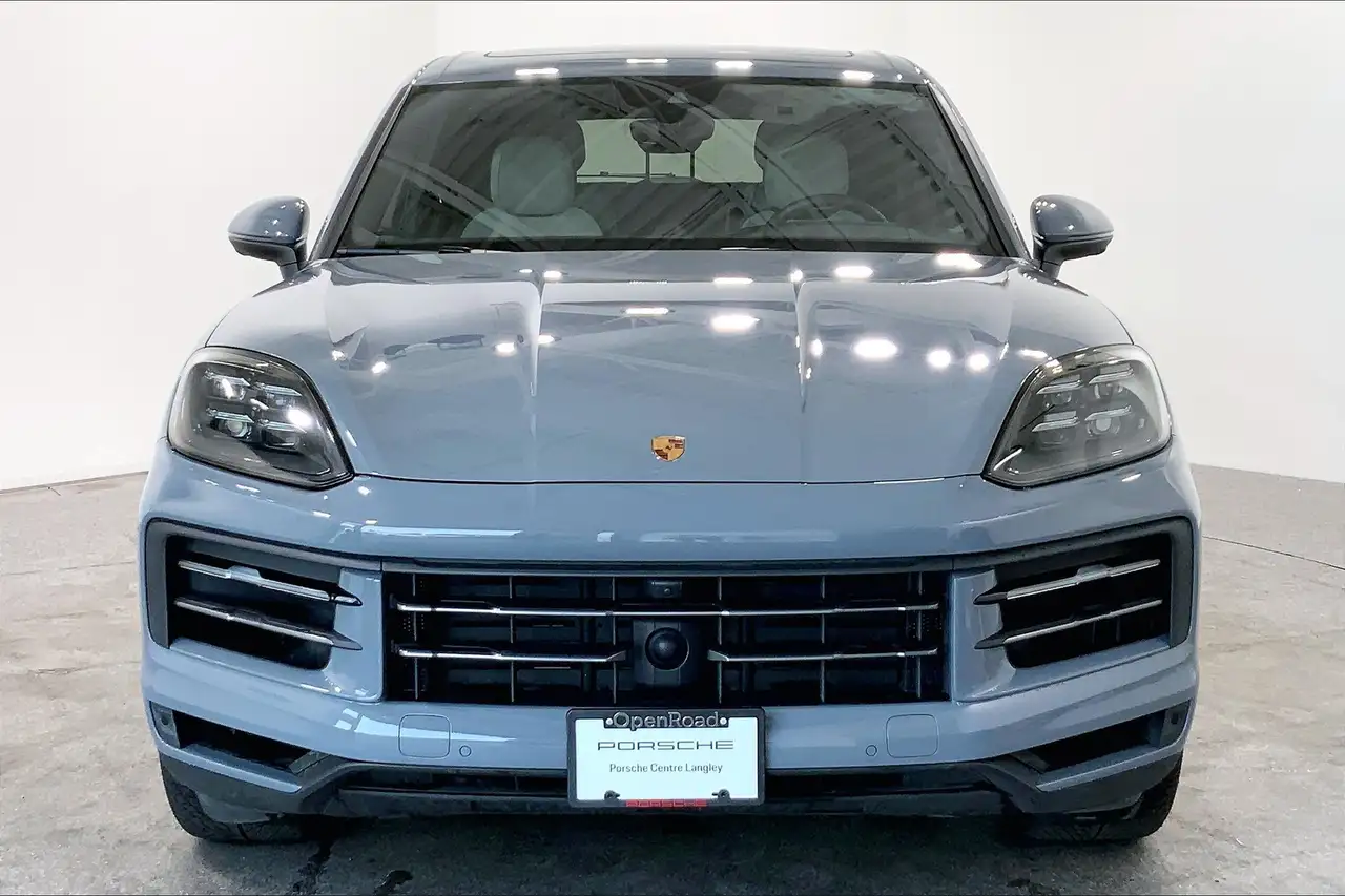 Porsche Cayenne снимка Porsche Cayenne