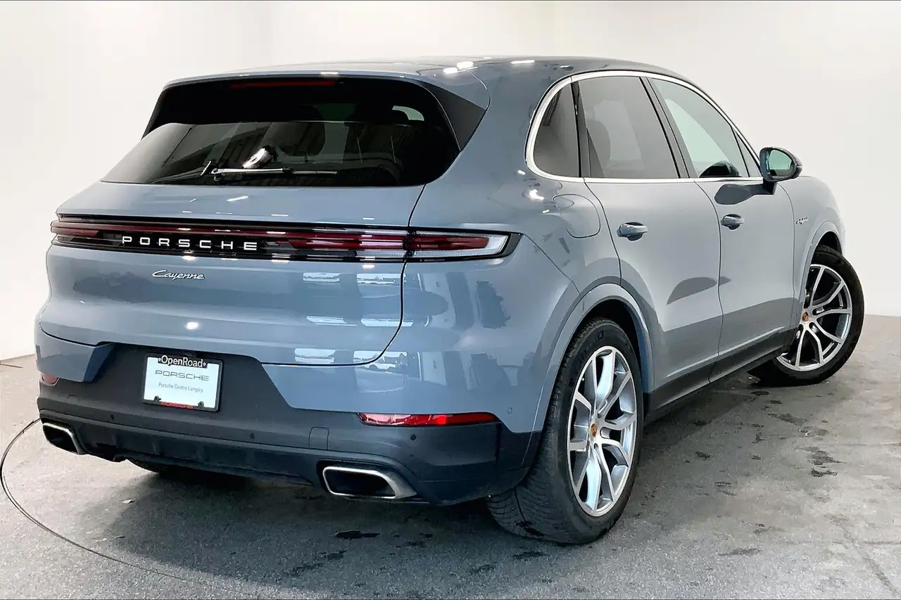 Porsche Cayenne снимка Porsche Cayenne