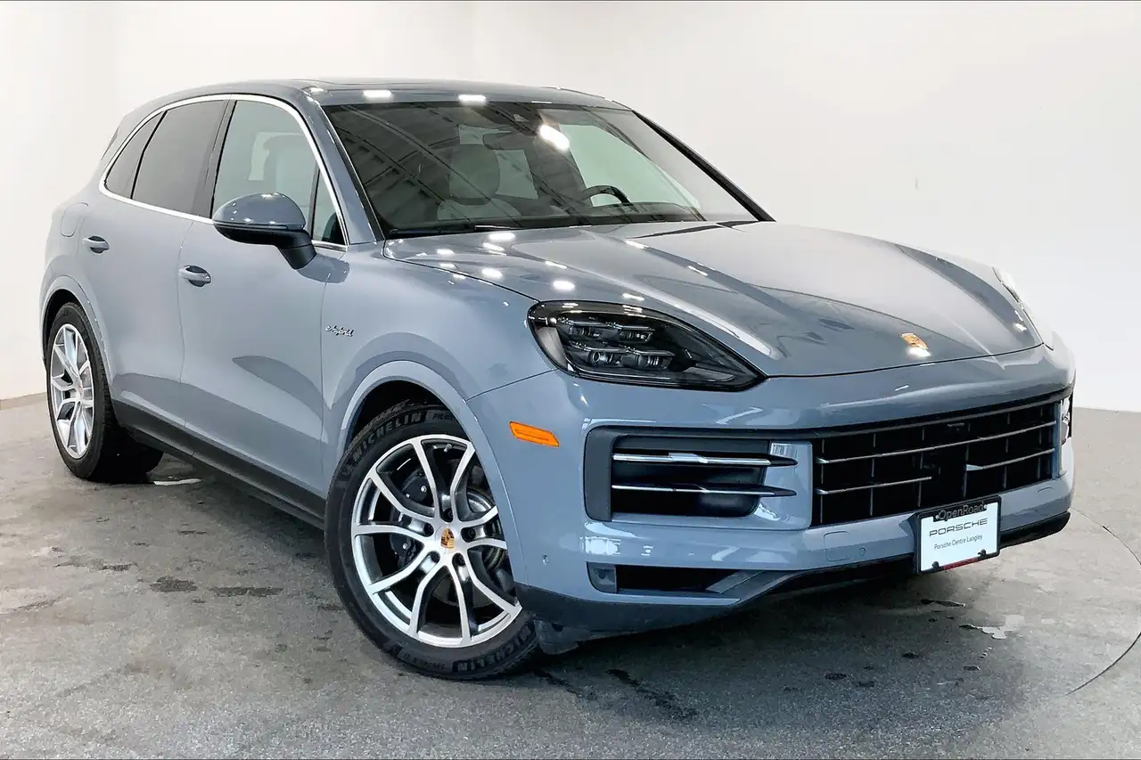Porsche Cayenne снимка Porsche Cayenne