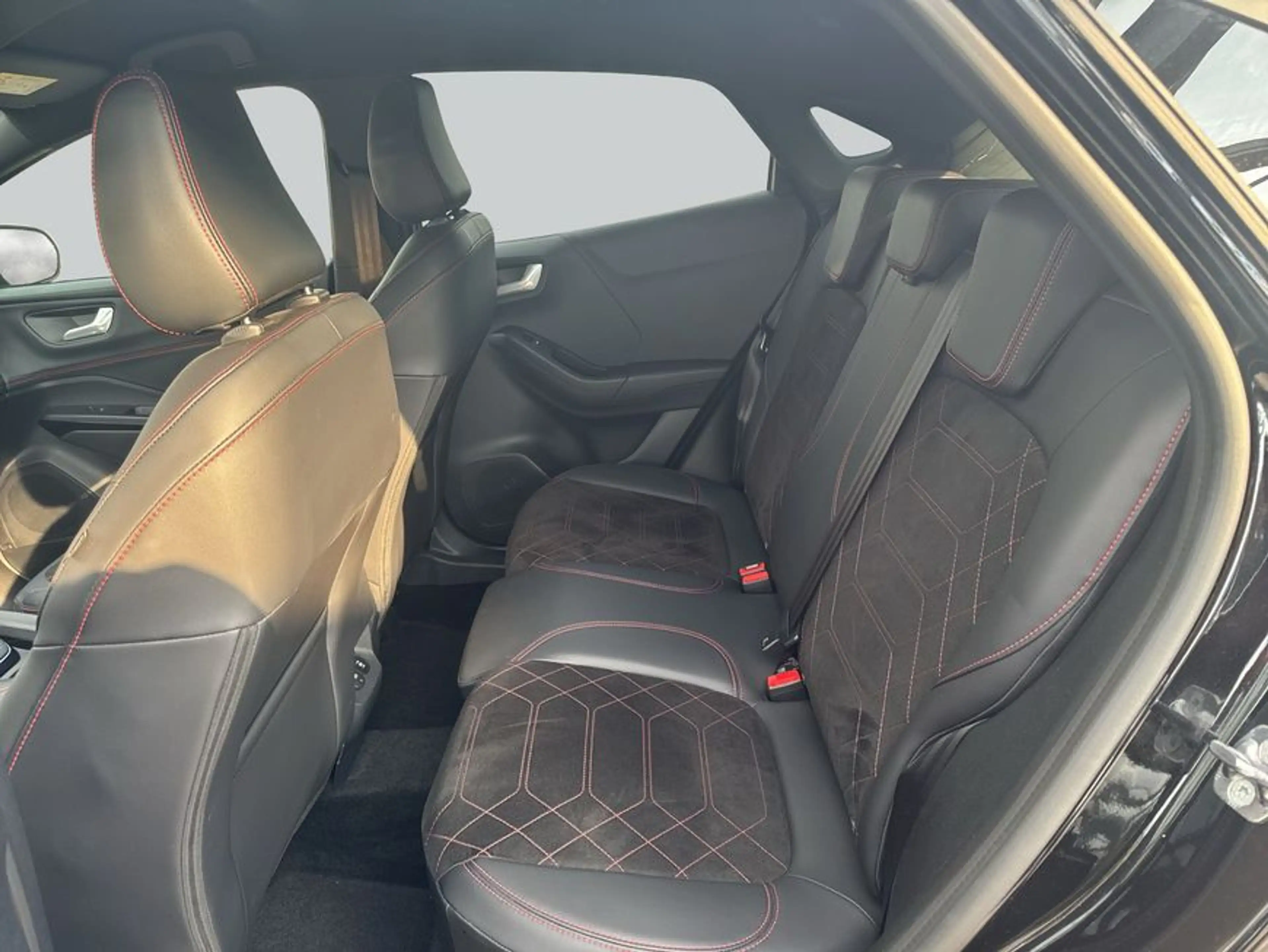 Ford Puma 1.0 EcoB Hybrid Aut. ST-LINE X LED Fahrass&Wi — photo 11