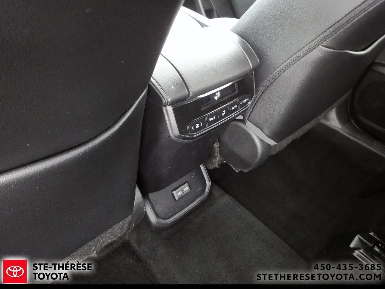 Toyota Highlander photo Toyota Highlander
