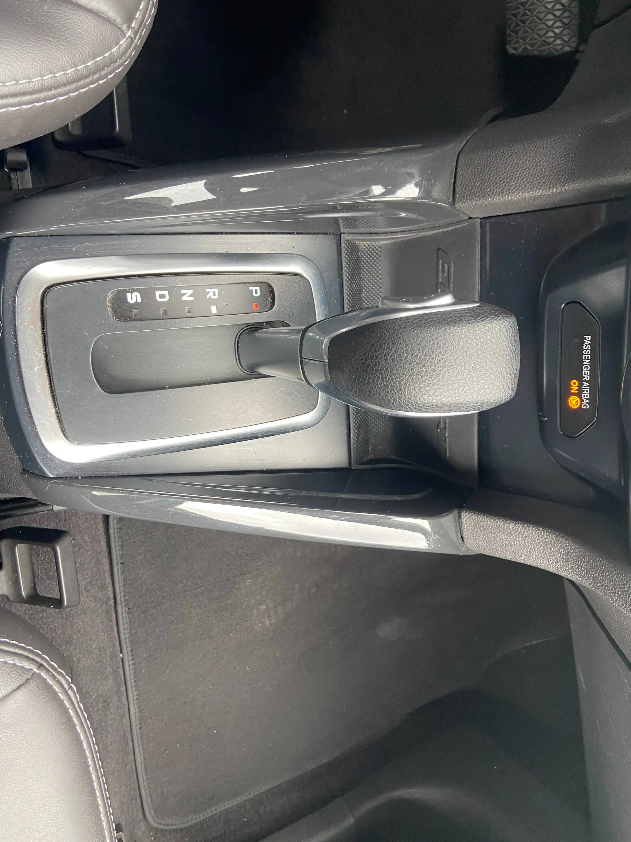 Ford EcoSport Ecosport 1.5i AUTOMAAT NAVI PDC CRUISE ALU LEDER — photo 11