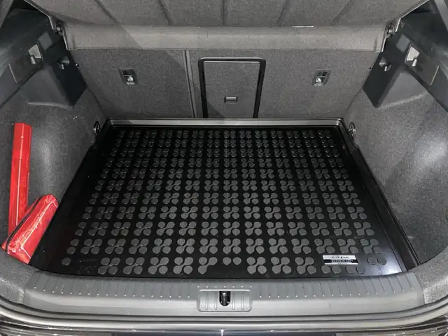 Cupra Formentor view 12