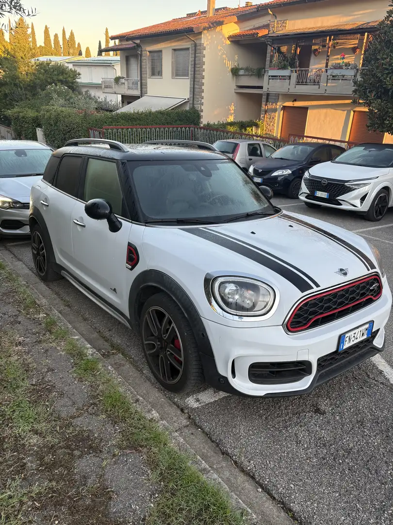 MINI John Cooper Works Countryman Bílá - 1