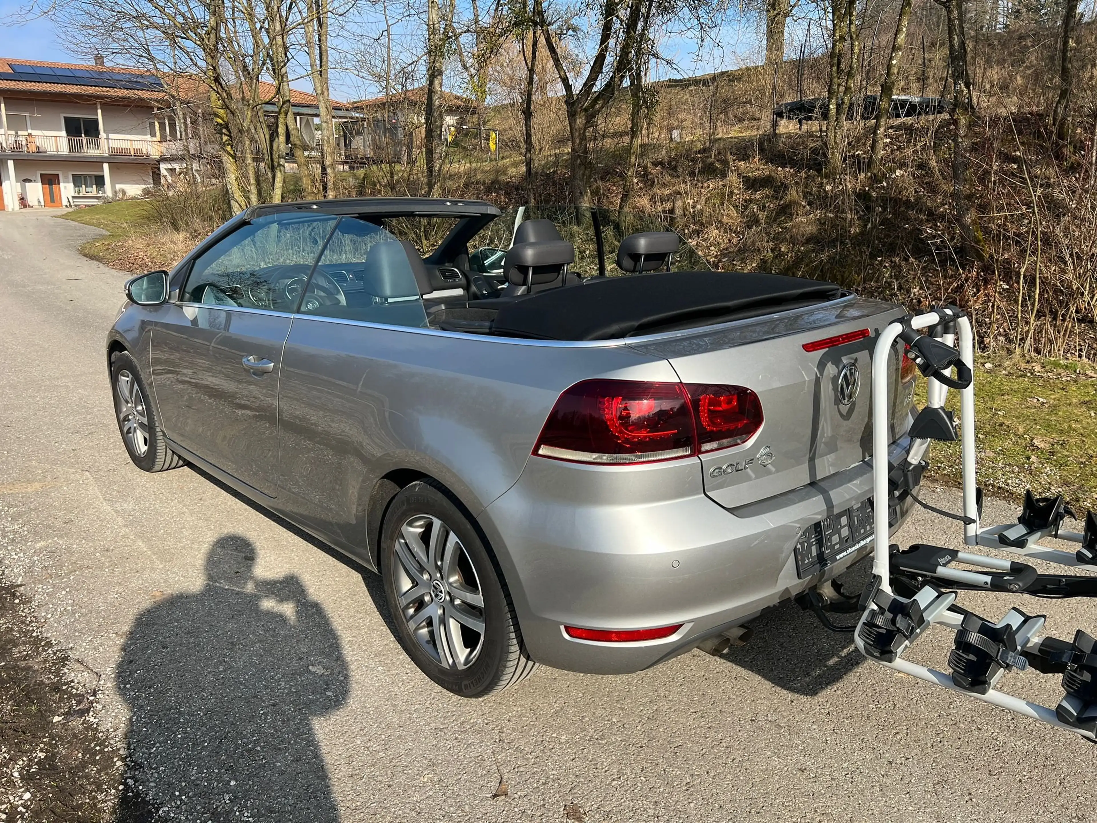 Volkswagen Golf Cabriolet 1,4 TSI *AHK*SHZ*Leder*16" Alu*Tempomat* — photo 3