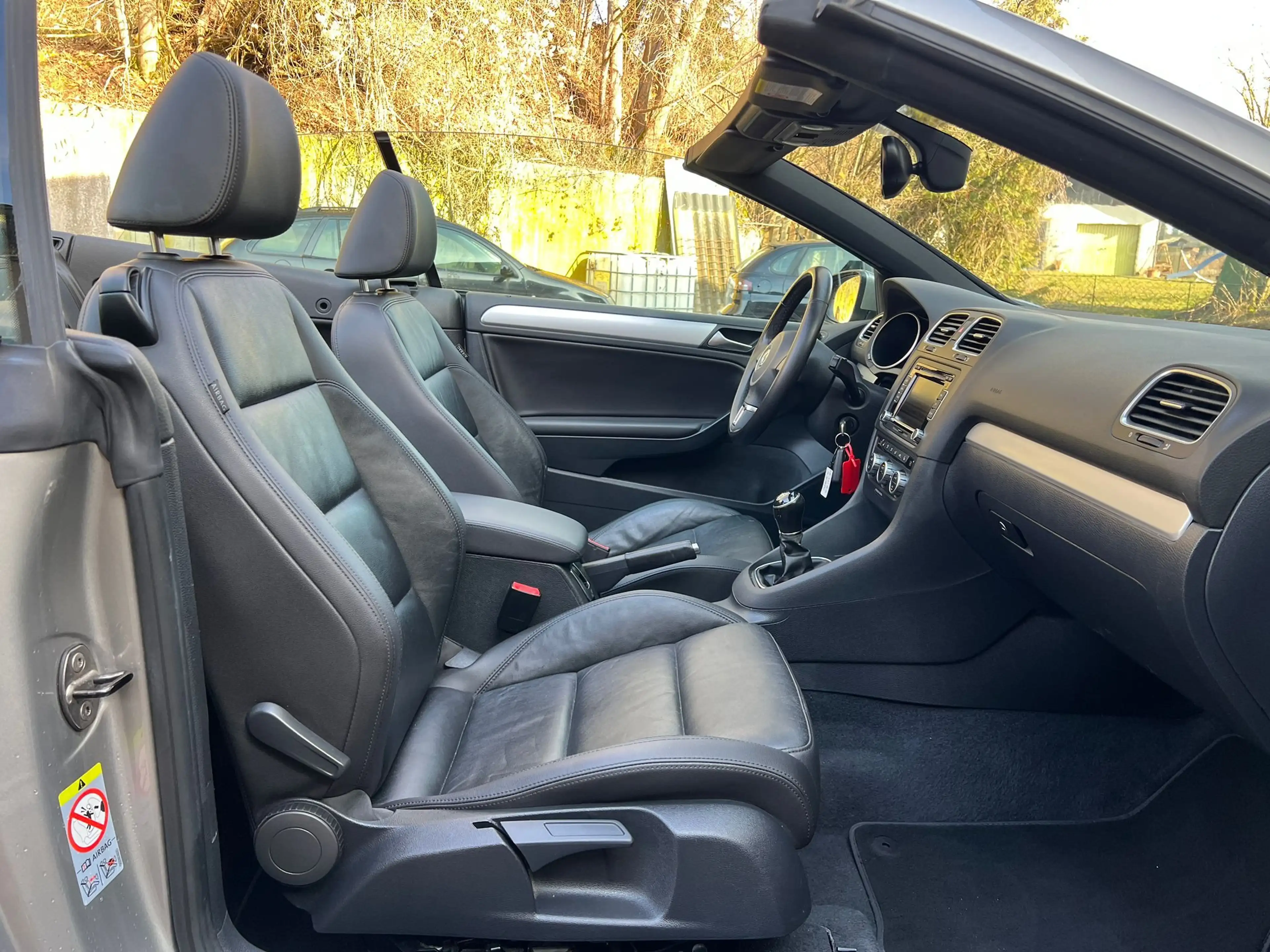 Volkswagen Golf Cabriolet 1,4 TSI *AHK*SHZ*Leder*16" Alu*Tempomat* — photo 14