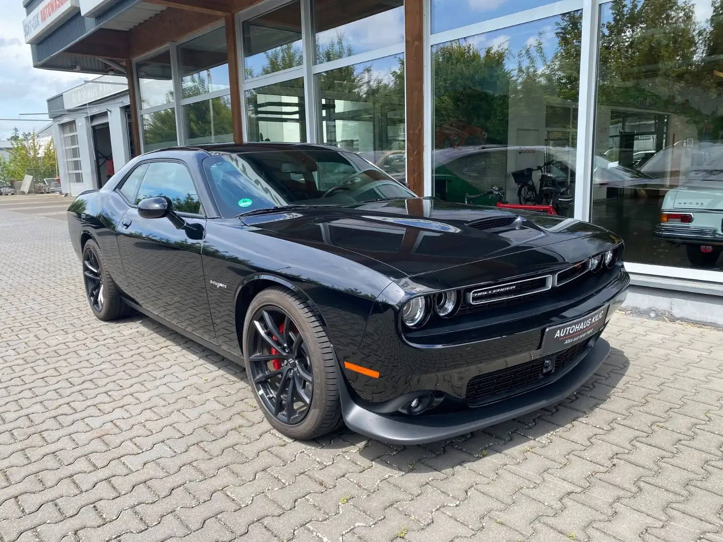 Dodge Challenger 5.7 HEMI Unfallfrei R-Cam Schwarz - 1