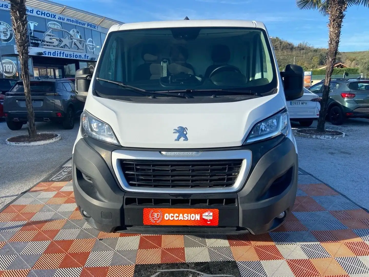 Peugeot Boxer 330 L1H1 2.2 BlueHDi 140 BV6 ASPHALT GPS Caméra 17000HT Blanc - 2