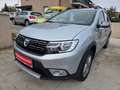 Dacia Sandero Stepway 1,0 TCe 100 Prestige Grau - thumbnail 1