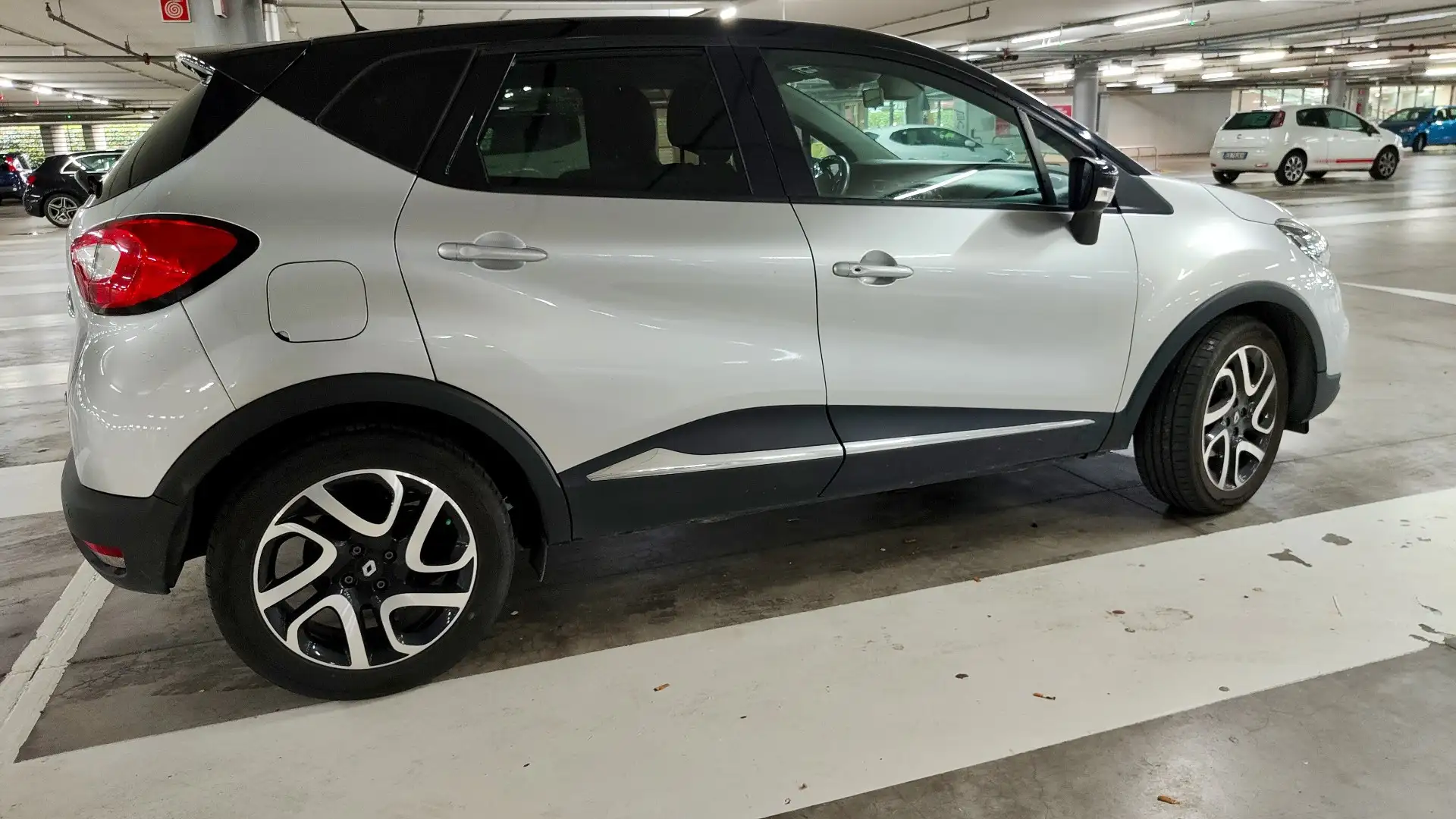 Renault Captur Captur I 2013 1.5 dci energy R-Link s Argento - 2