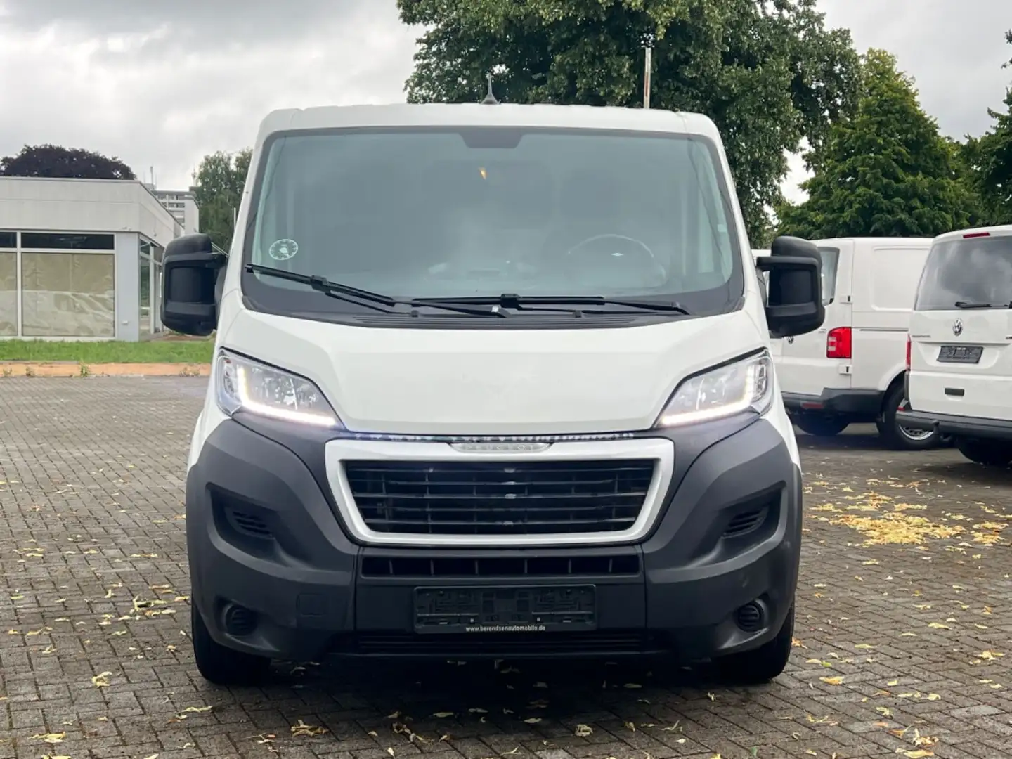 Peugeot Boxer 333 L2H1 PREMIUM 140 STANDHZ/KAMERA/LANG Blanc - 2