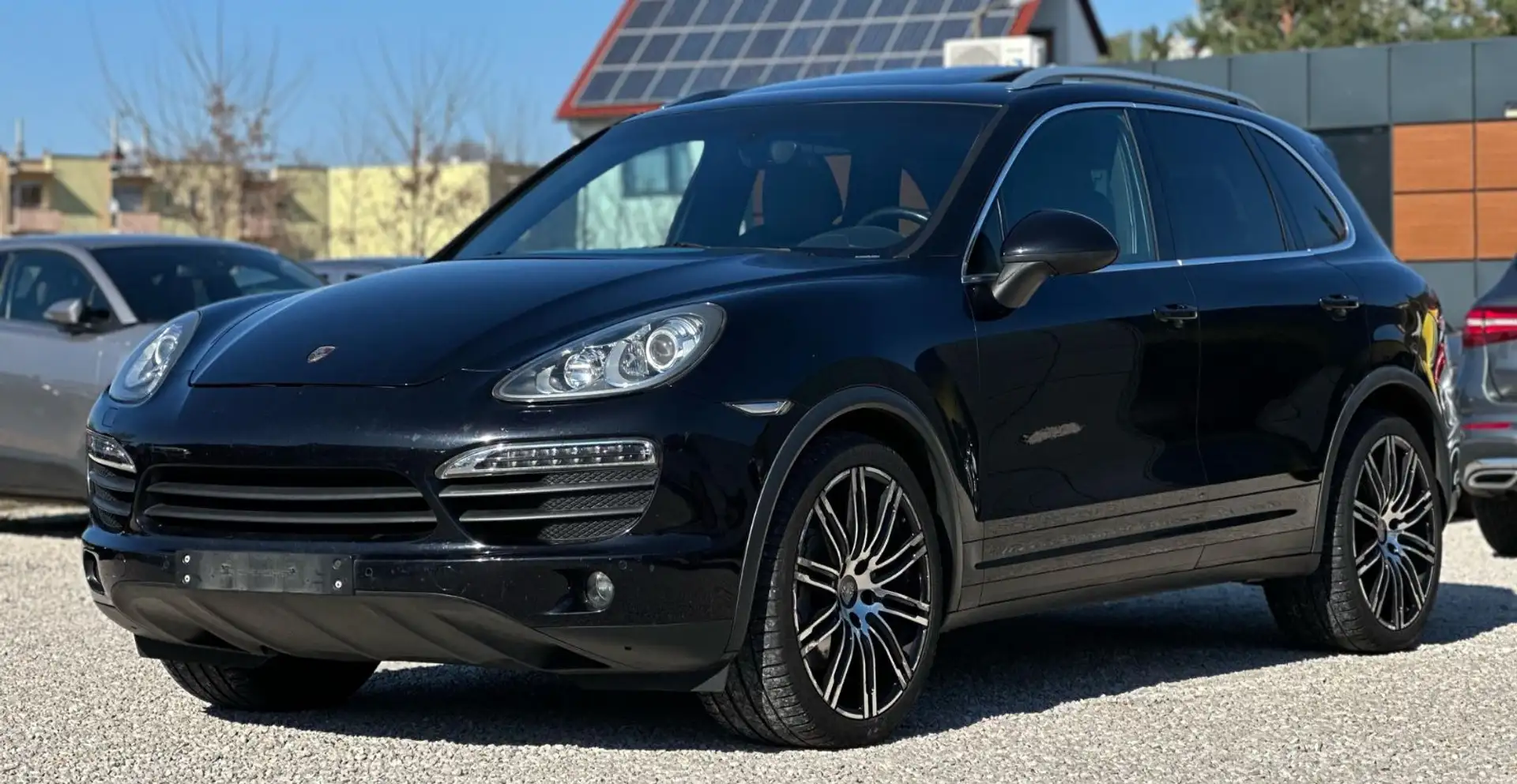 Porsche Cayenne S Schwarz - 1