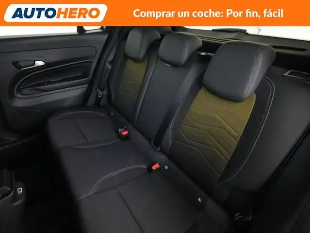 Jeep Avenger view 15