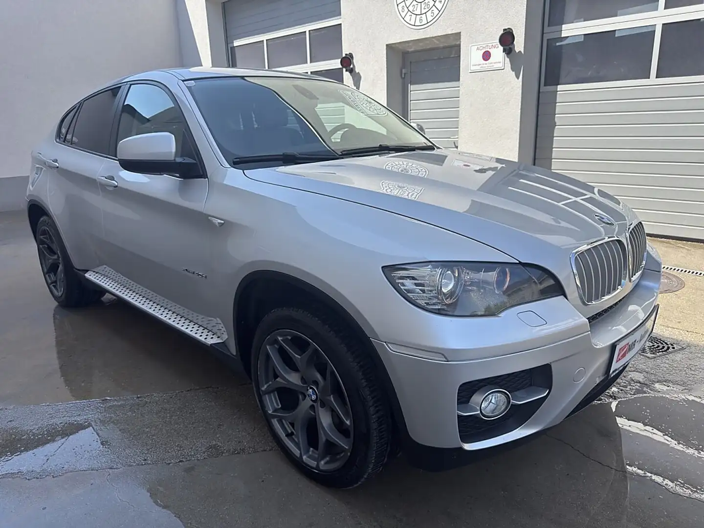 BMW X6 xDrive40d Österreich-Paket Aut. Silber - 1