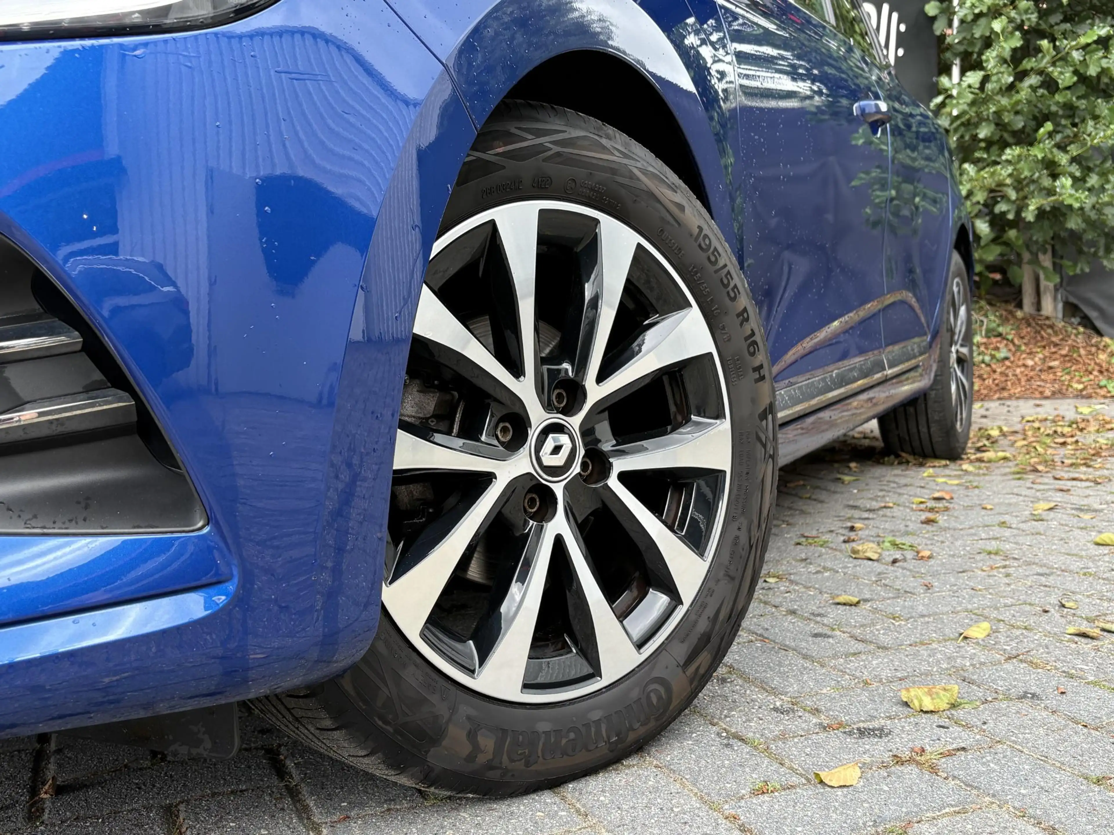 Renault Clio 1.0 TCe 90 Techno - Navigatie - Trekhaak - Achteru — photo 3