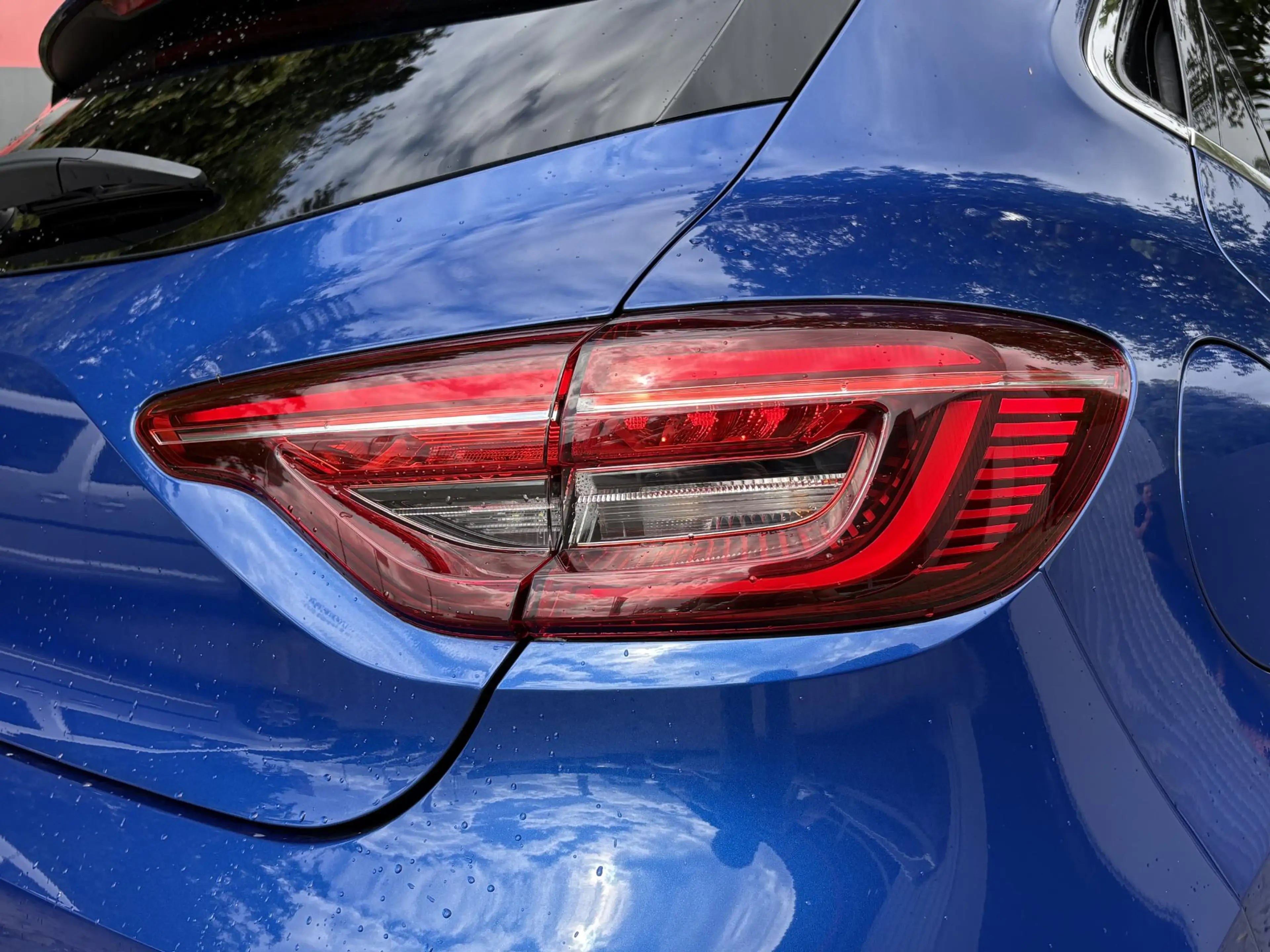 Renault Clio 1.0 TCe 90 Techno - Navigatie - Trekhaak - Achteru — photo 9