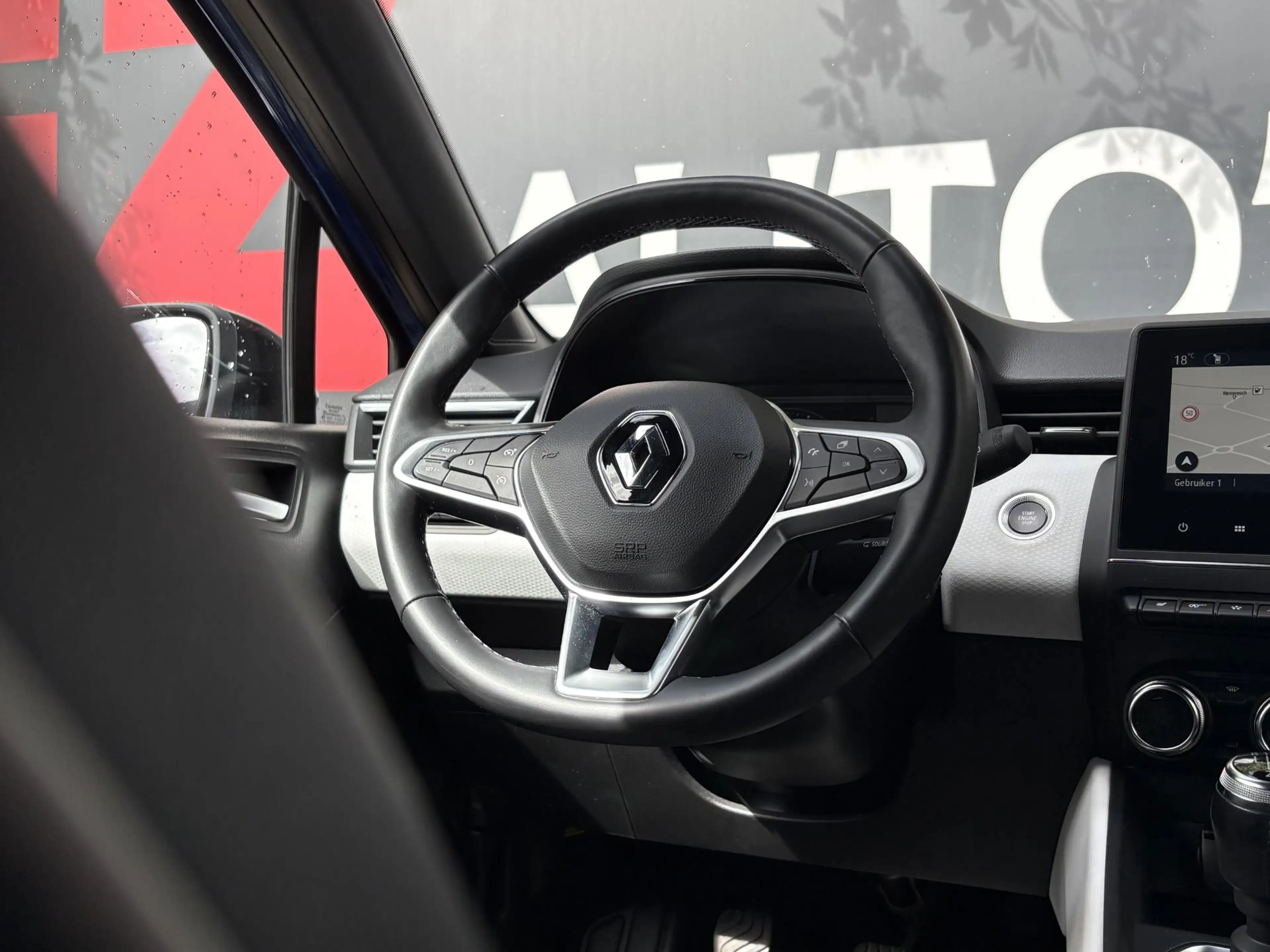 Renault Clio 1.0 TCe 90 Techno - Navigatie - Trekhaak - Achteru — photo 14