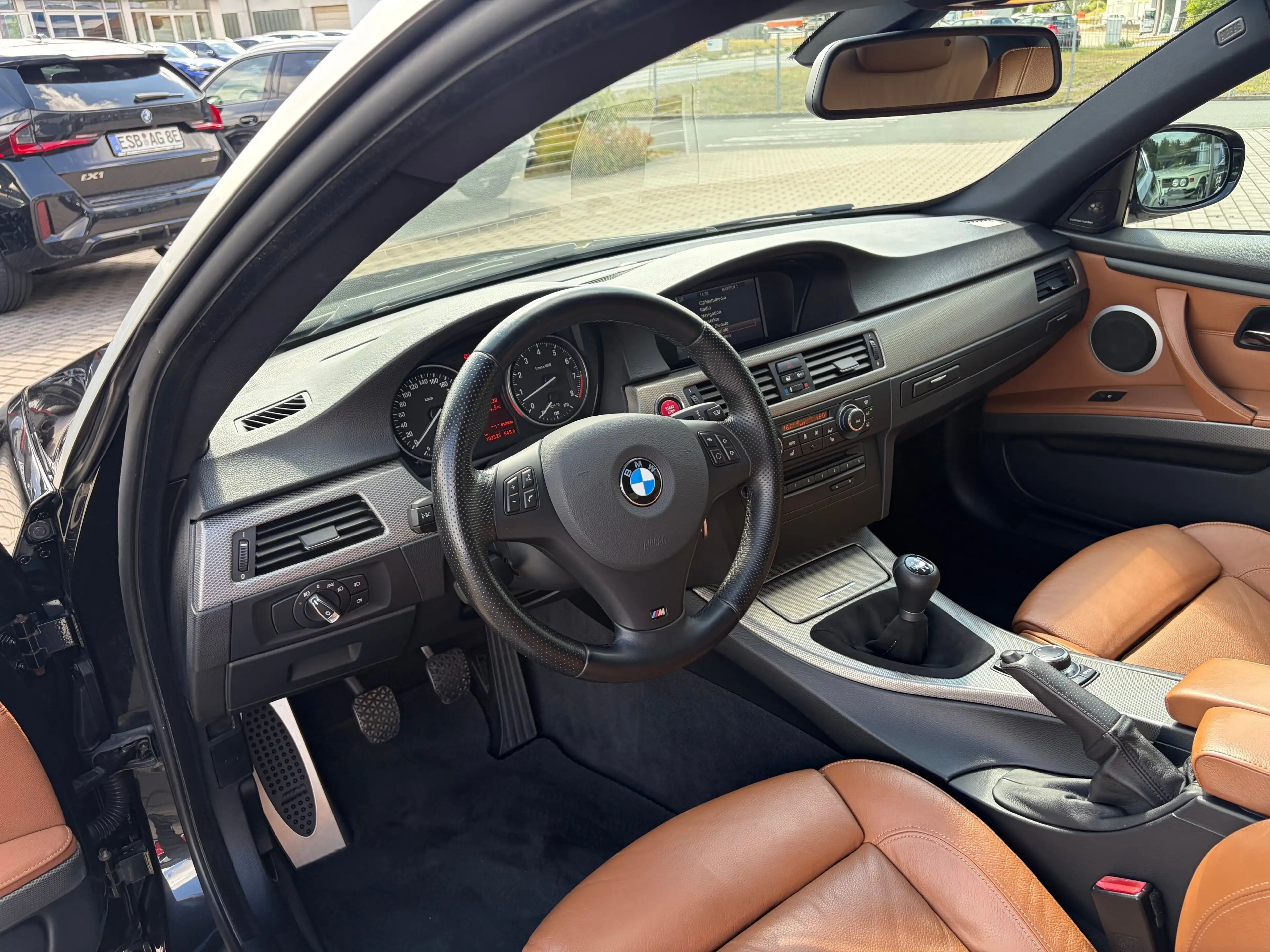 BMW 335 i COUPE DEUTSCH M SPORTPAKET HARMAN/KARDON — photo 11