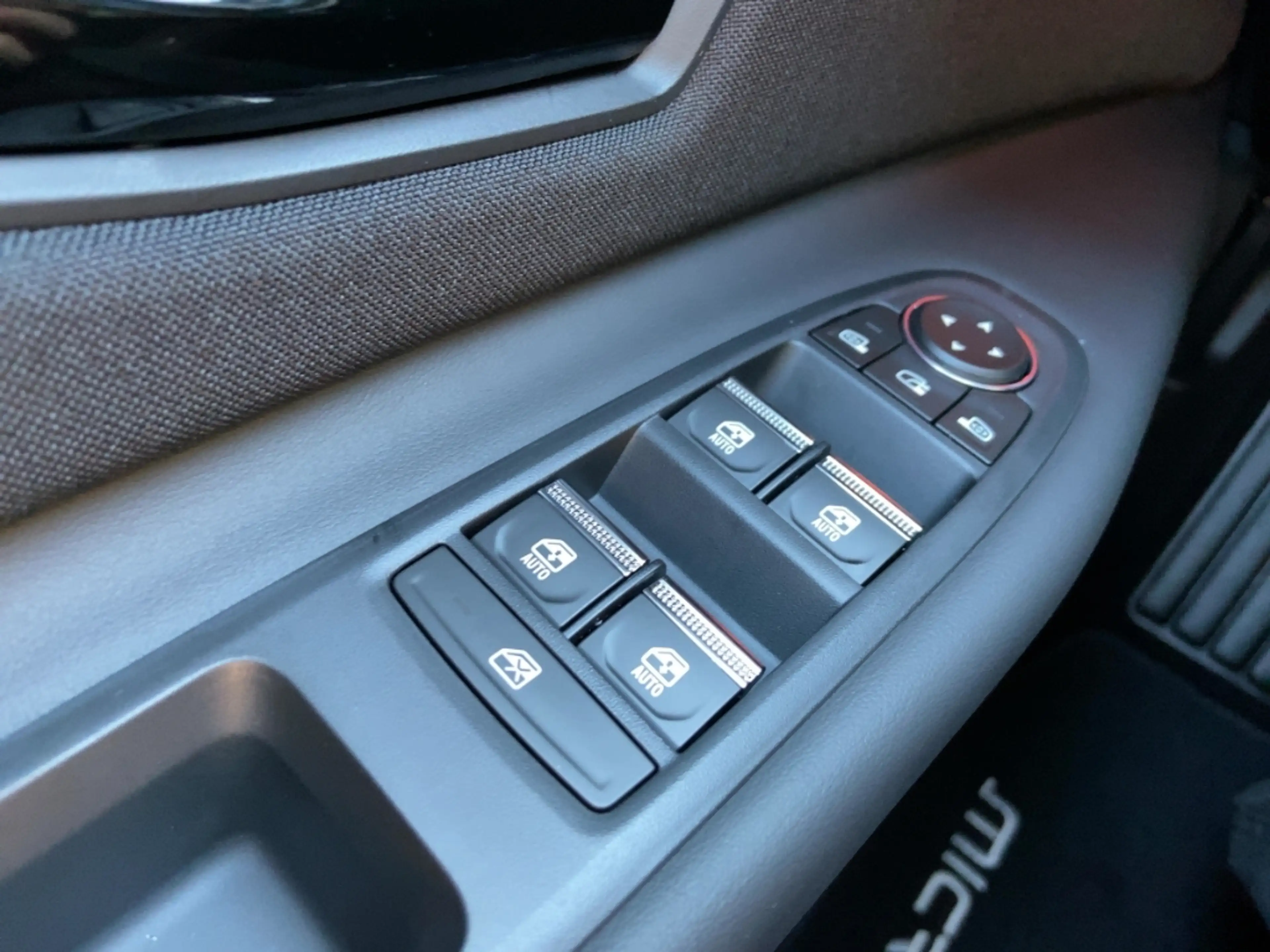 Nissan Micra ADVANCE 150PS 52kWh Wärmepumpe/Winter/LED/Keyless — photo 17