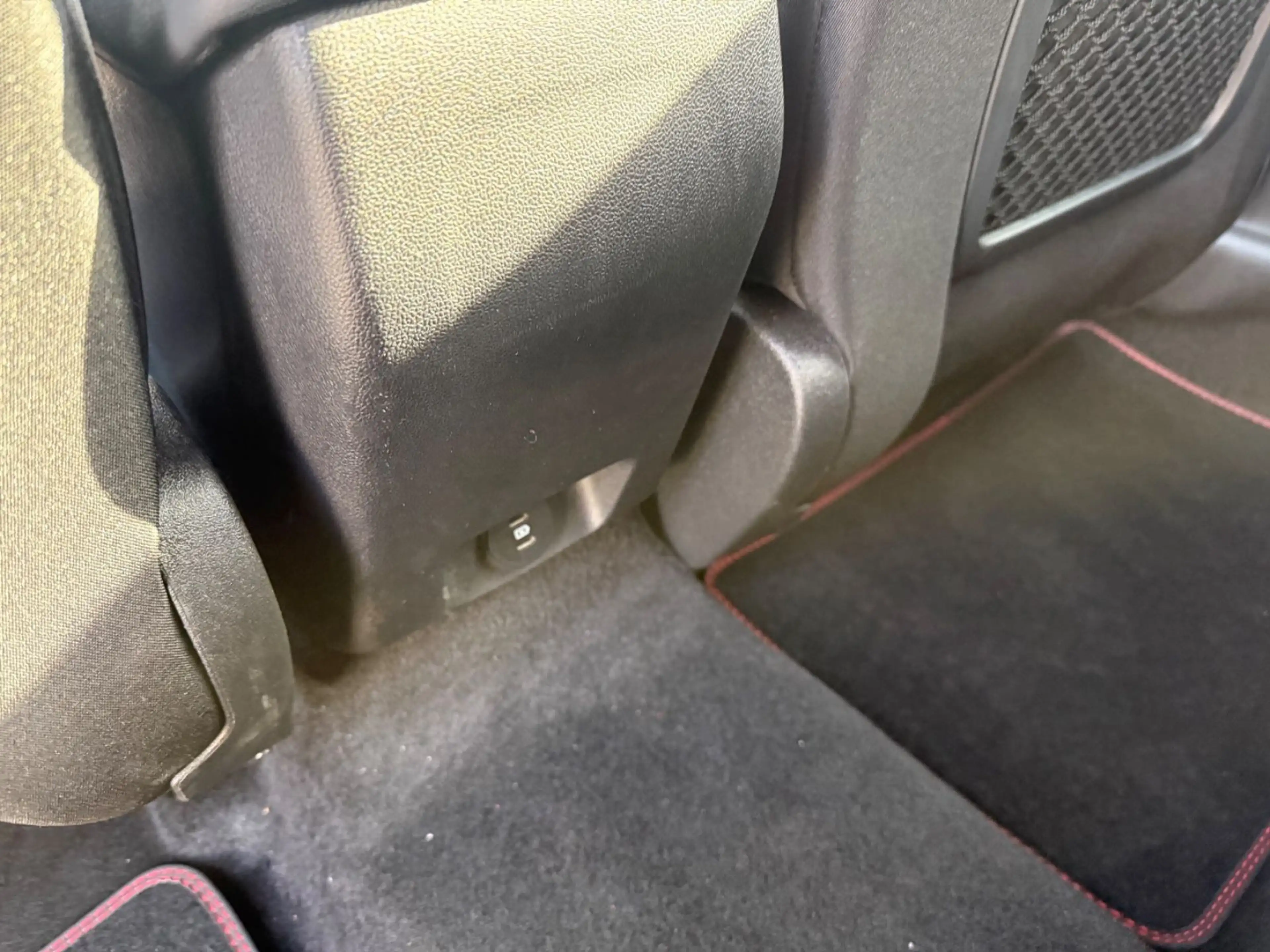 Ford Focus 1.5 Eco Turnier ST-Line X/AHK/ACC/Kamera — photo 13