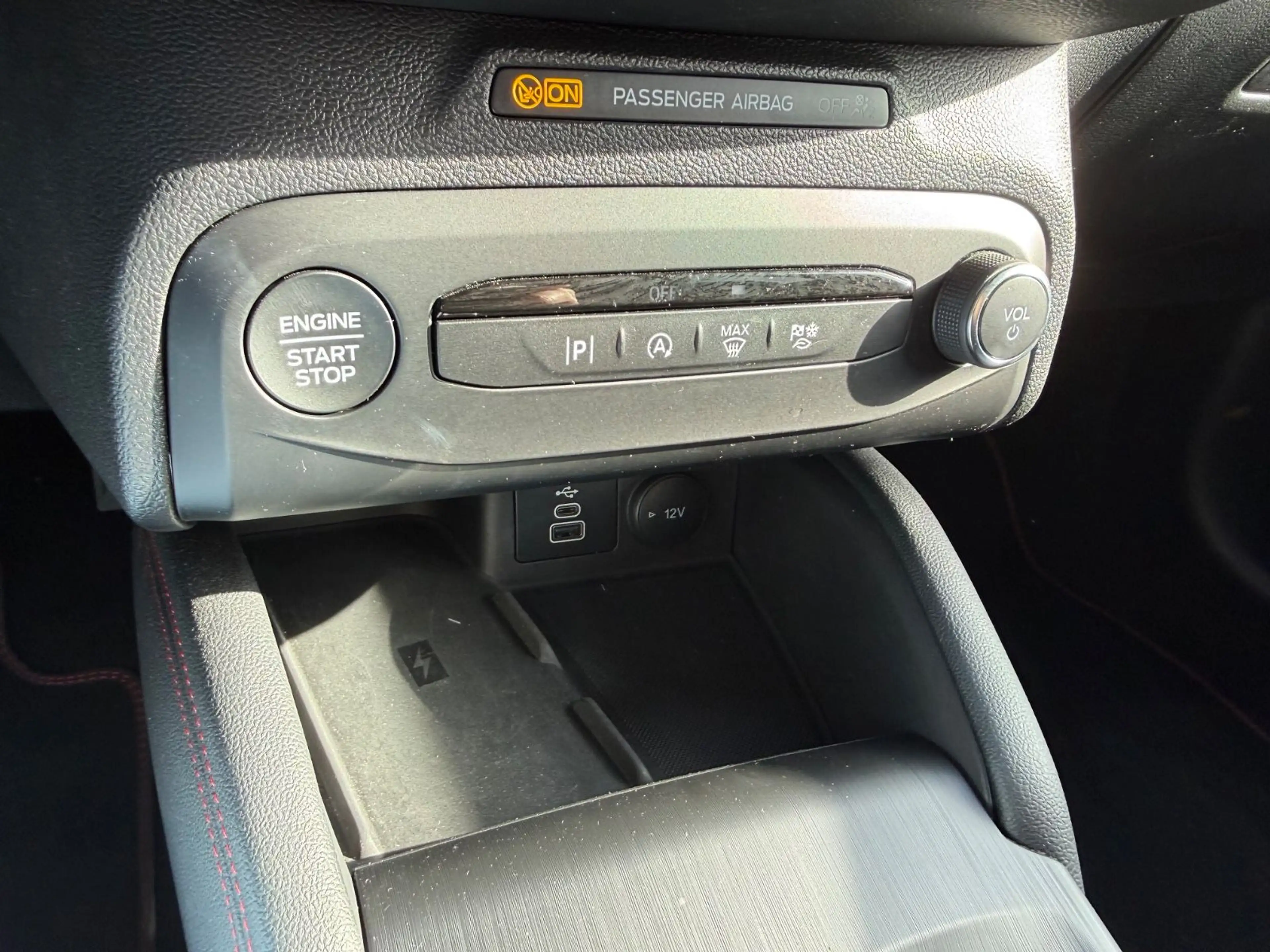 Ford Focus 1.5 Eco Turnier ST-Line X/AHK/ACC/Kamera — photo 16