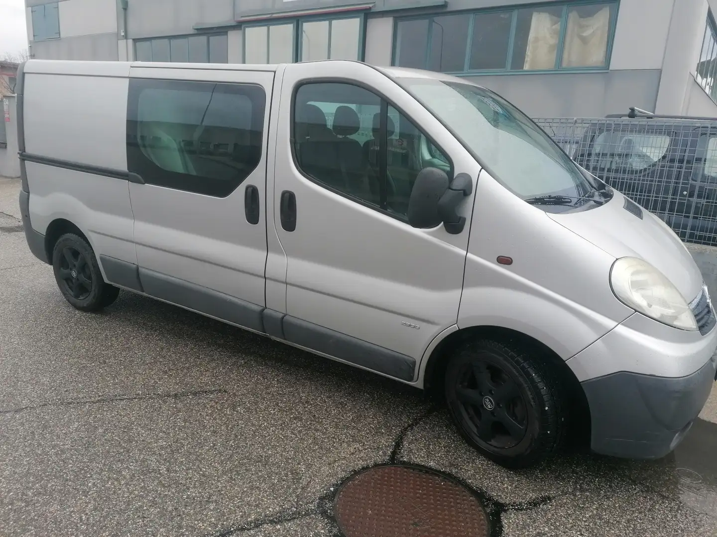 Opel Vivaro - 2