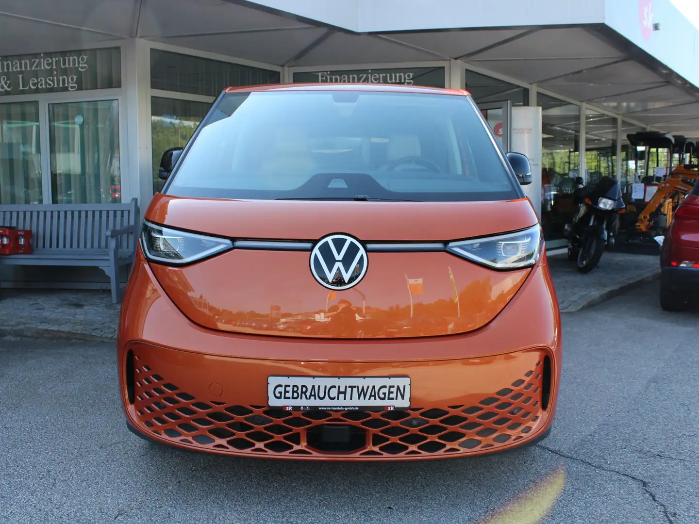 Volkswagen ID. Buzz Bus 150 kW Pro Basis1925 KGAnhängelast! Portocaliu - 2