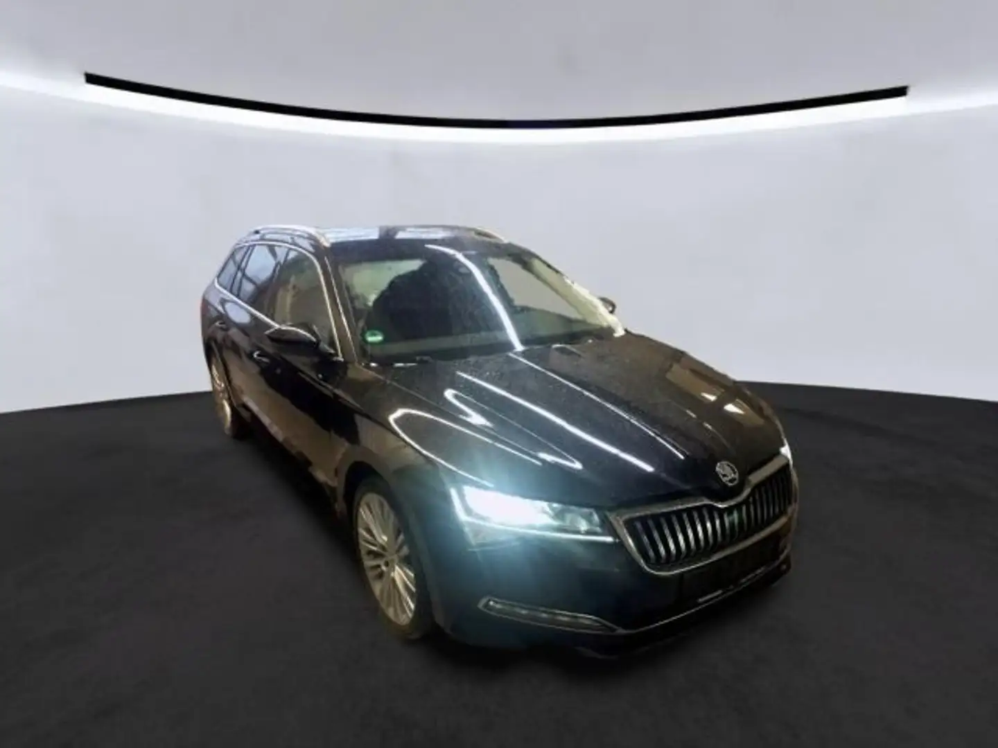 Skoda Superb Combi 2.0 TSI DSG STYLE LED+NAV+AHK+STHZG Schwarz - 2