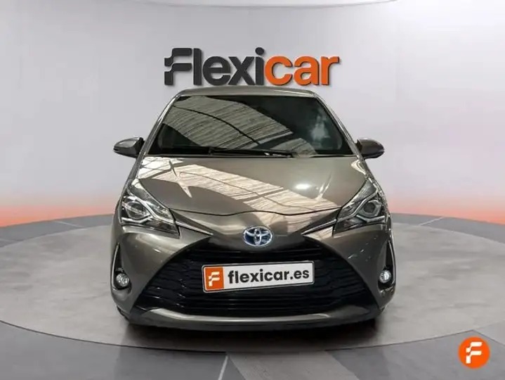 Toyota Yaris 2020, foto 2