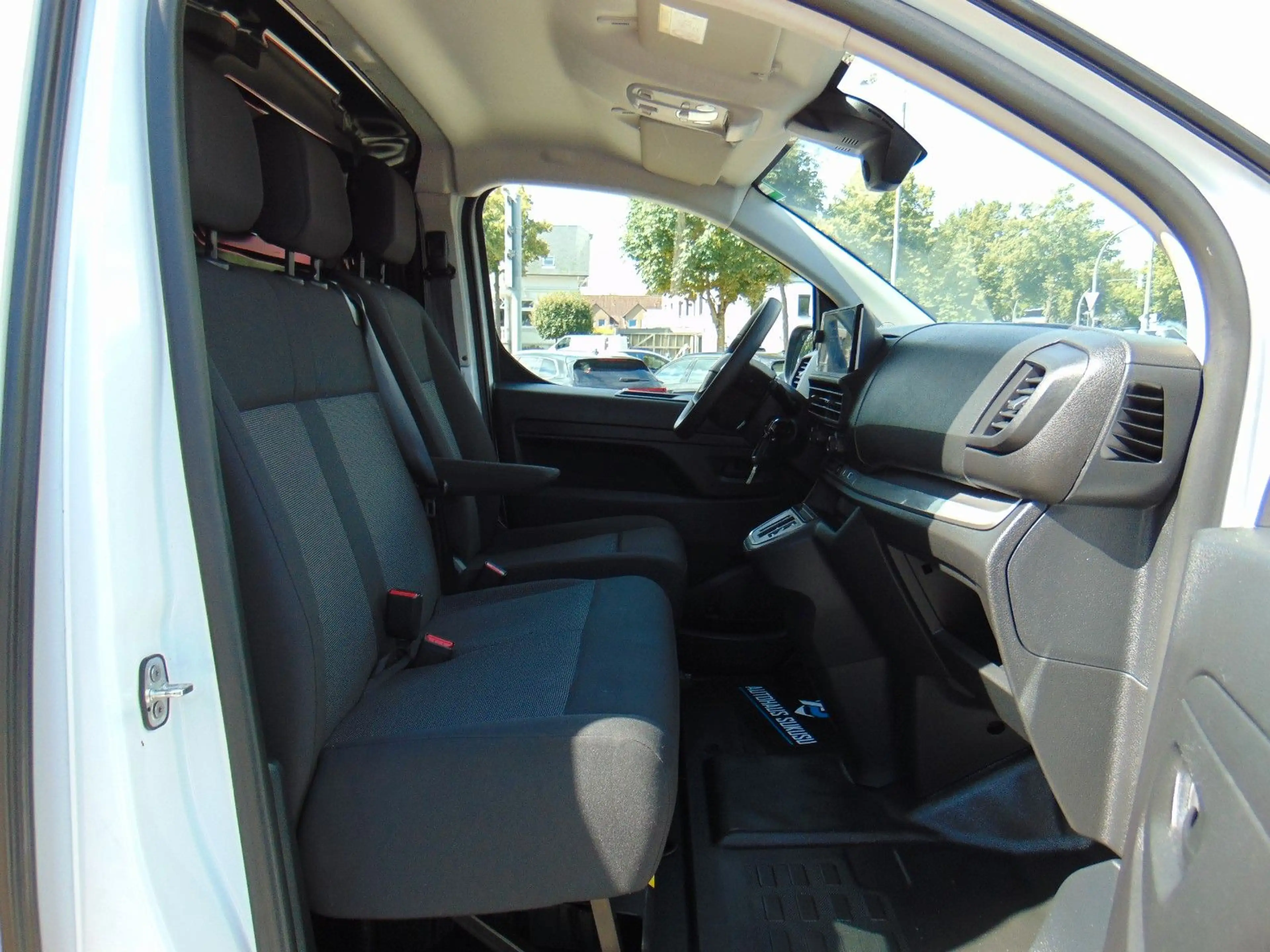 Fiat Scudo 2.0 BlueHDI AT8 L3  - Navi - Kamera - ACC — photo 8