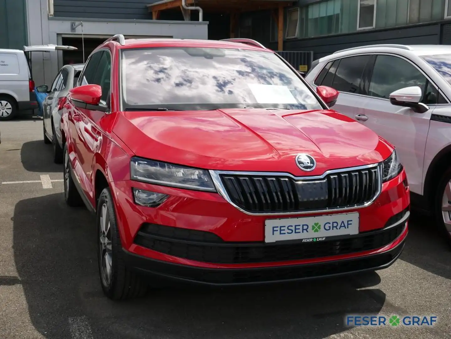 Skoda Karoq Ambition 1.5 TSI 7-Gang-DSG PDC+/AHK/NAVI Rot - 2