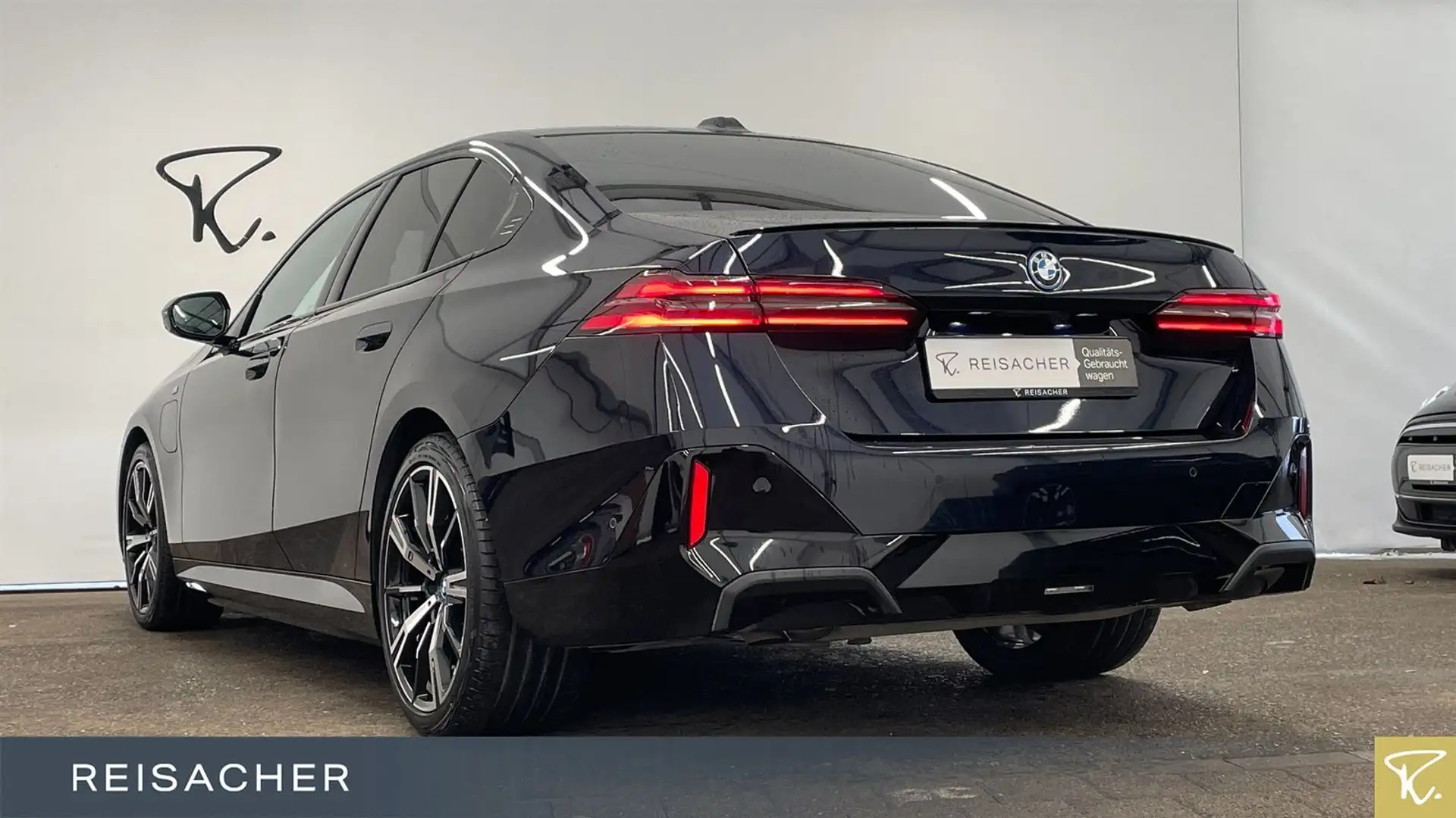 BMW 550 e A xDrive Lim MSport PRO AHK HUD ACCPro 360° Schwarz - 2