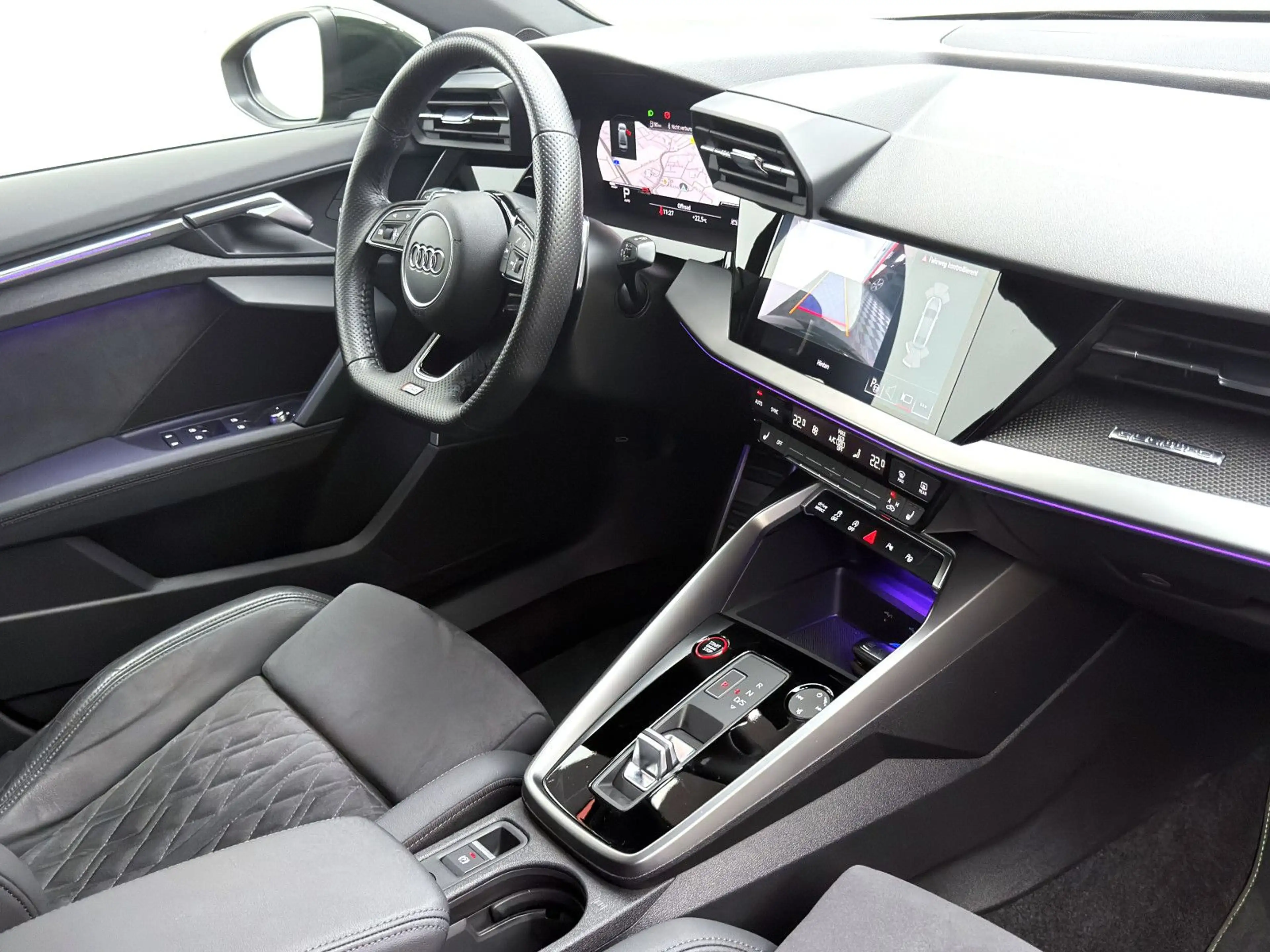 Audi RS3 Lim. 2.5 TFSI *Malachitgrün*B&O*ACC*RFK* — photo 8